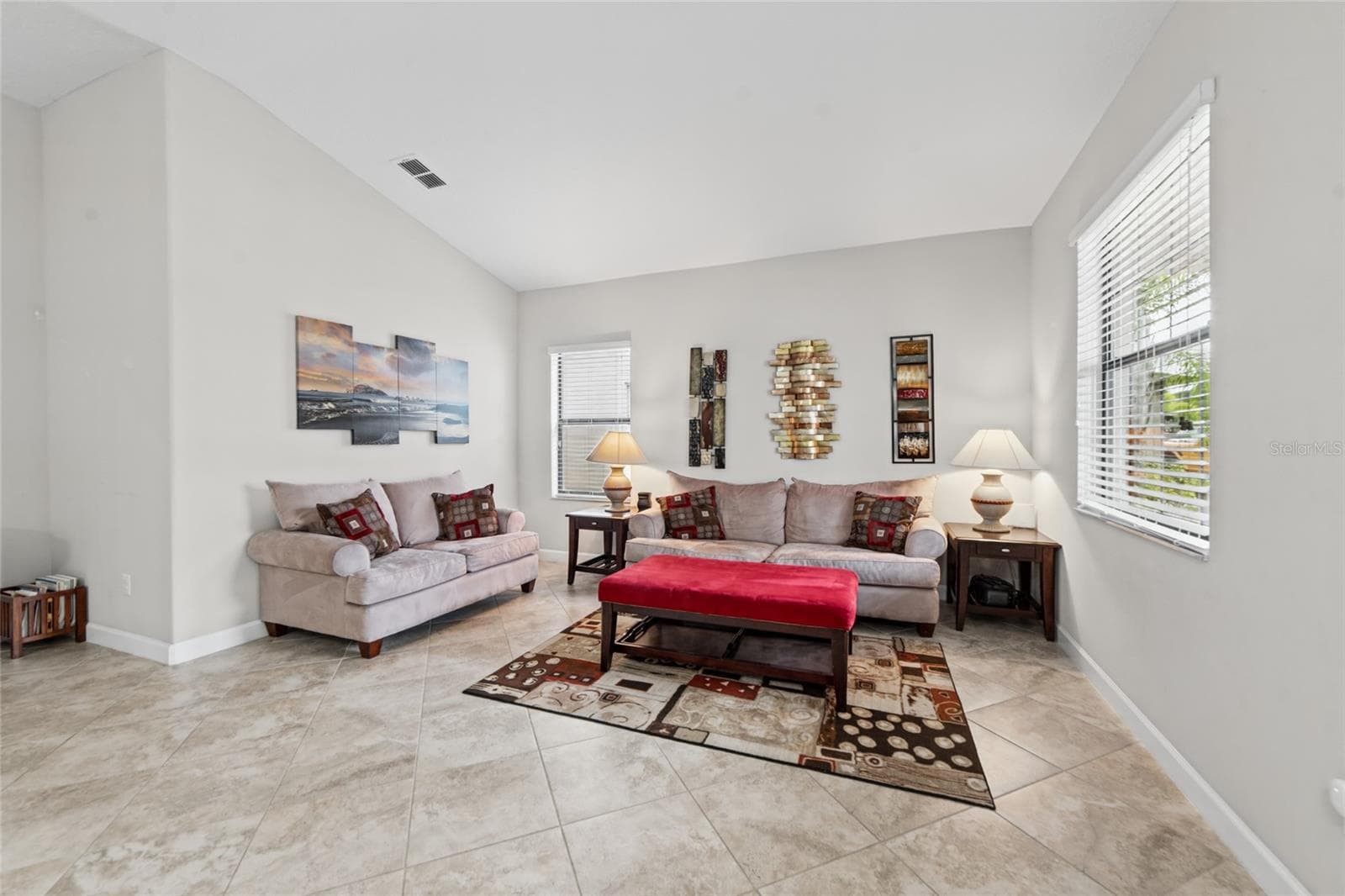 Single Family Residence at 9912 SMARTY JONES DR, RUSKIN, photo 3 of 43