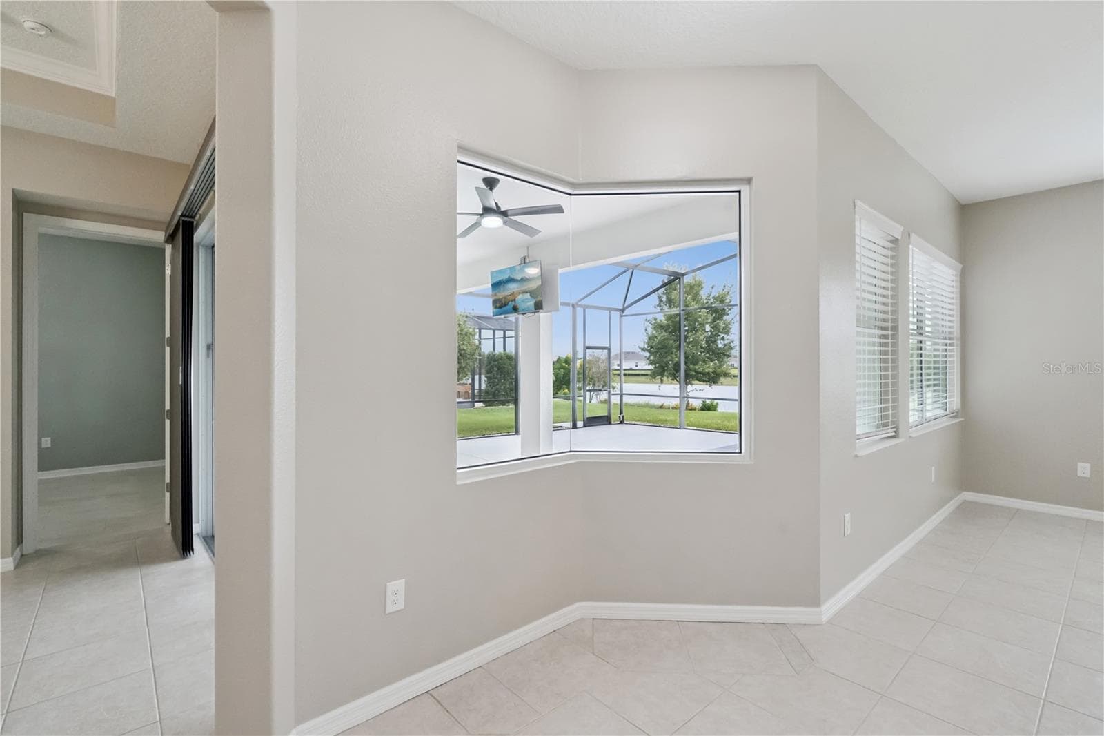 Single Family Residence at 8712 BRIDGEPORT BAY CIR, MOUNT DORA, photo 28 of 90