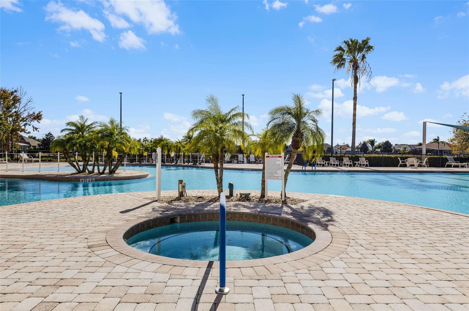 Single Family Residence at 8712 BRIDGEPORT BAY CIR, MOUNT DORA, photo 63 of 90