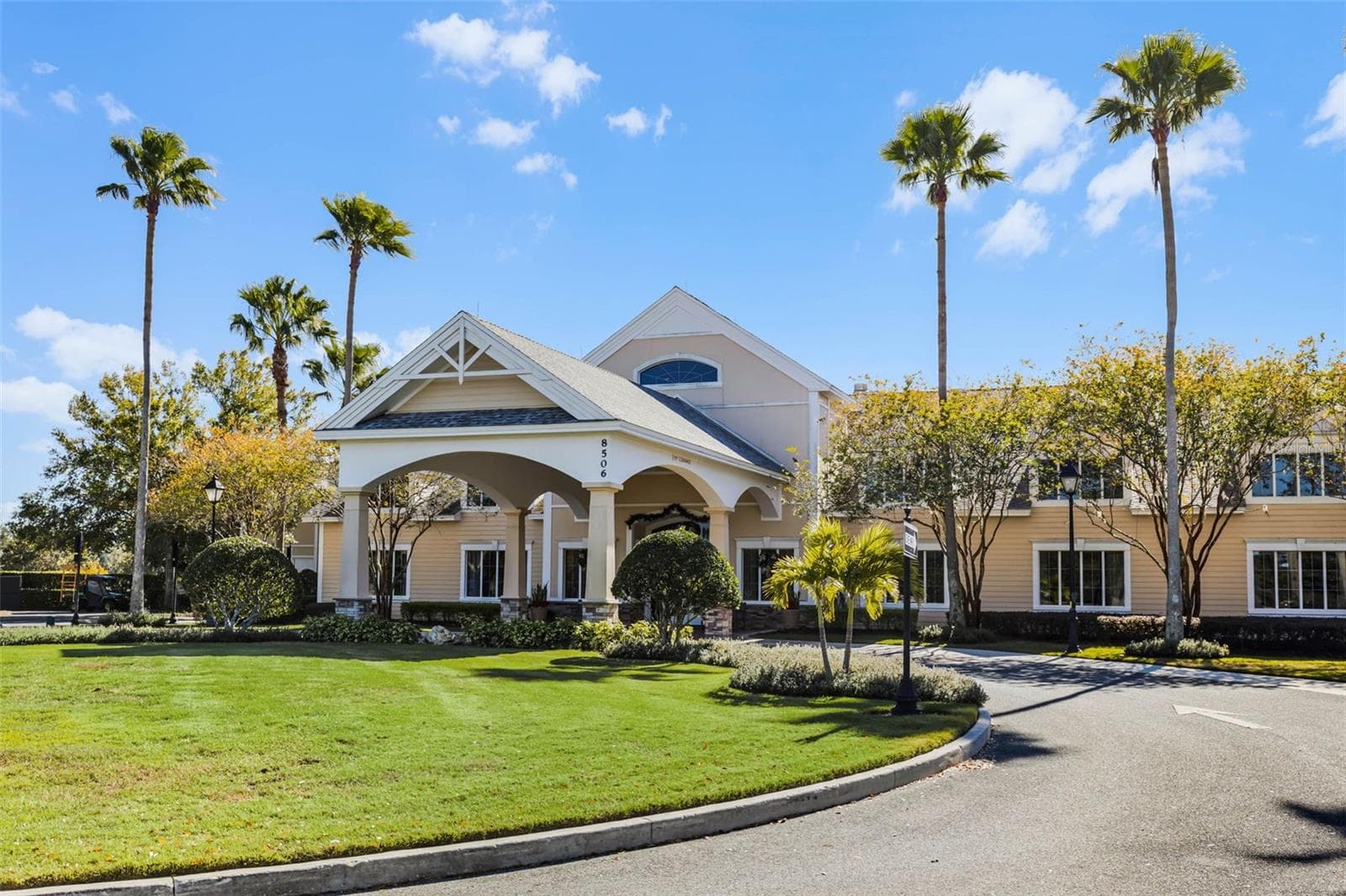 Single Family Residence at 8712 BRIDGEPORT BAY CIR, MOUNT DORA, photo 71 of 90