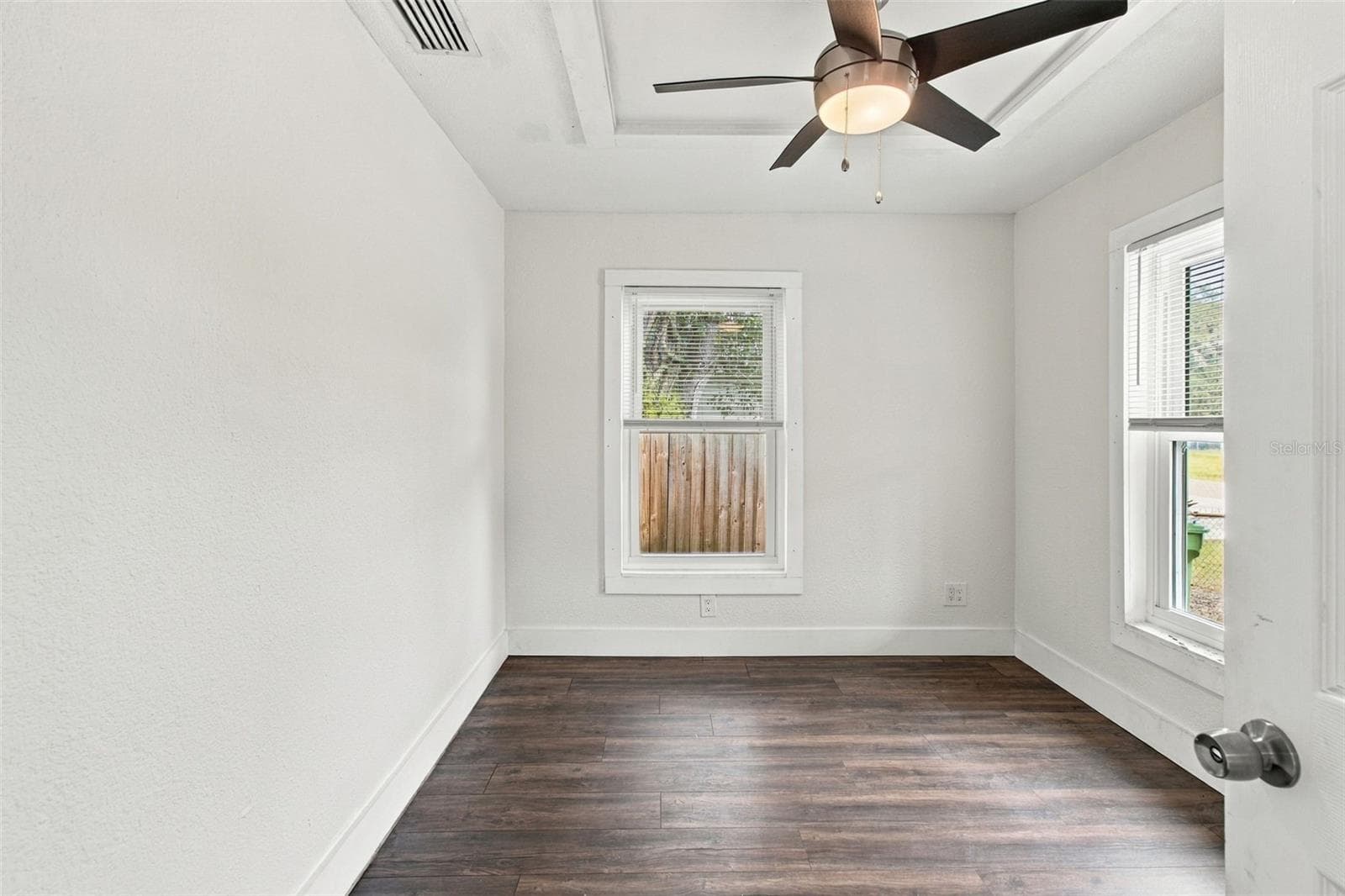 Single Family Residence at 1611 E GENESEE ST, TAMPA, photo 23 of 46