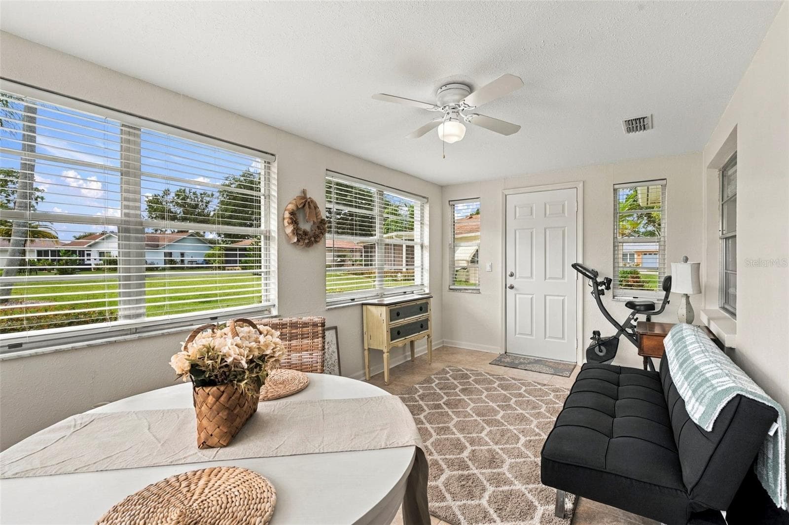 Single Family Residence at 4620 TIBURON DR, NEW PORT RICHEY, photo 10 of 57