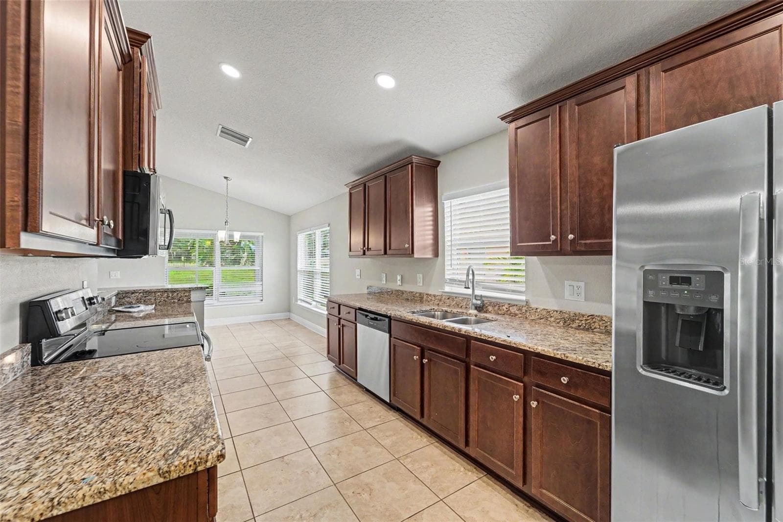 Single Family Residence at 13207 PRECEPT WAY, HUDSON, photo 13 of 39