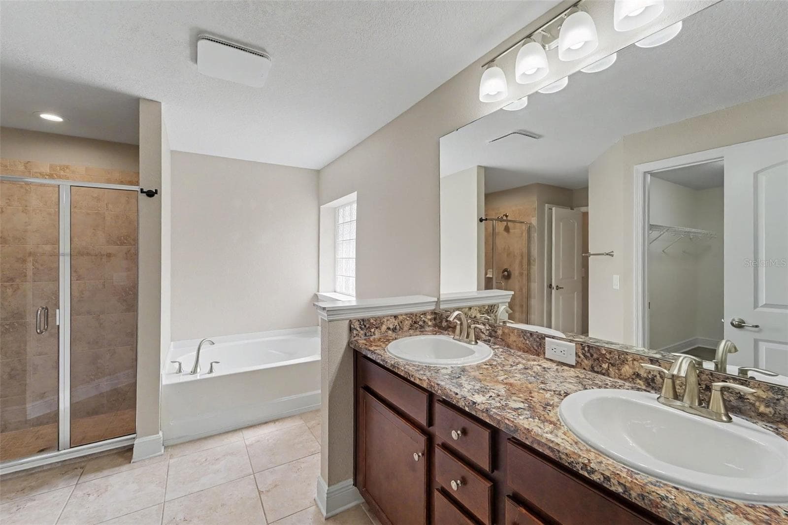 Single Family Residence at 13207 PRECEPT WAY, HUDSON, photo 19 of 39