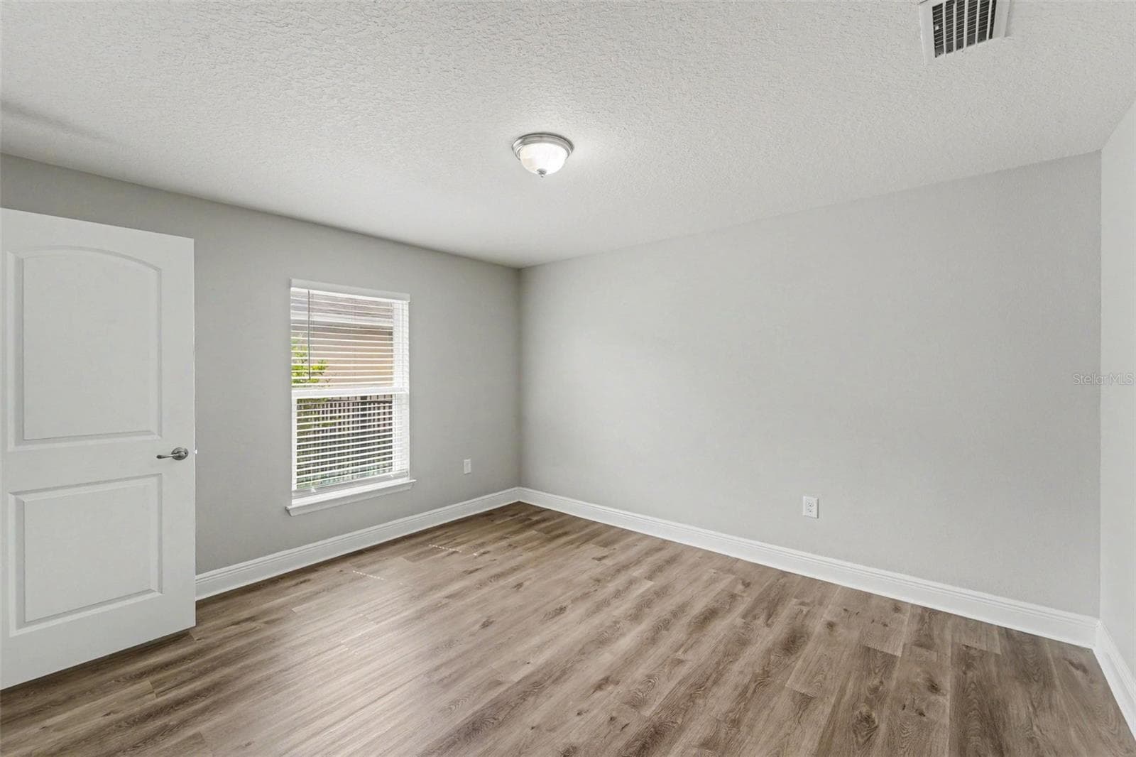 Single Family Residence at 13207 PRECEPT WAY, HUDSON, photo 23 of 39
