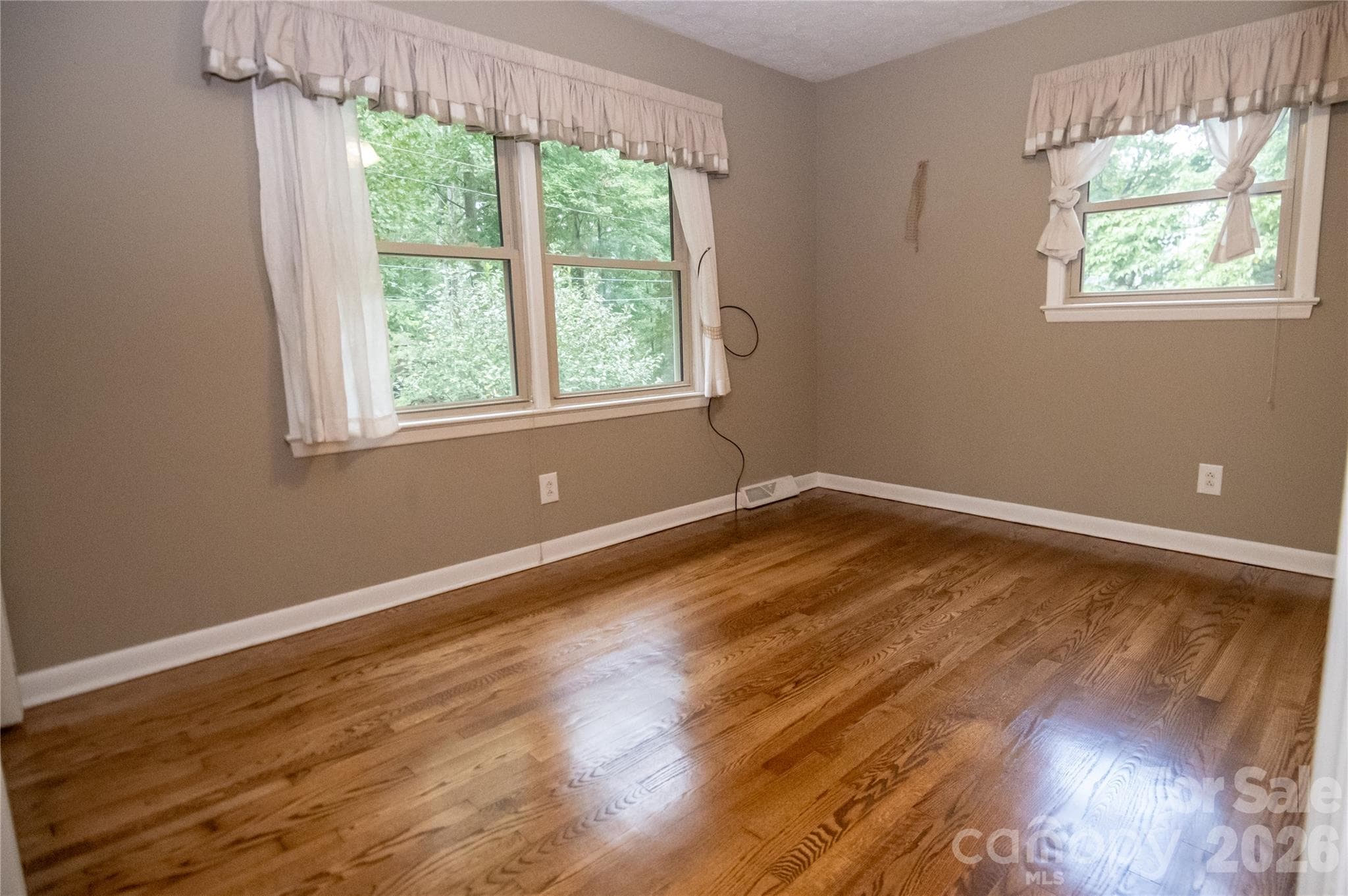 Single Family Residence at 204 Sherwood Place, Morganton, photo 21 of 31