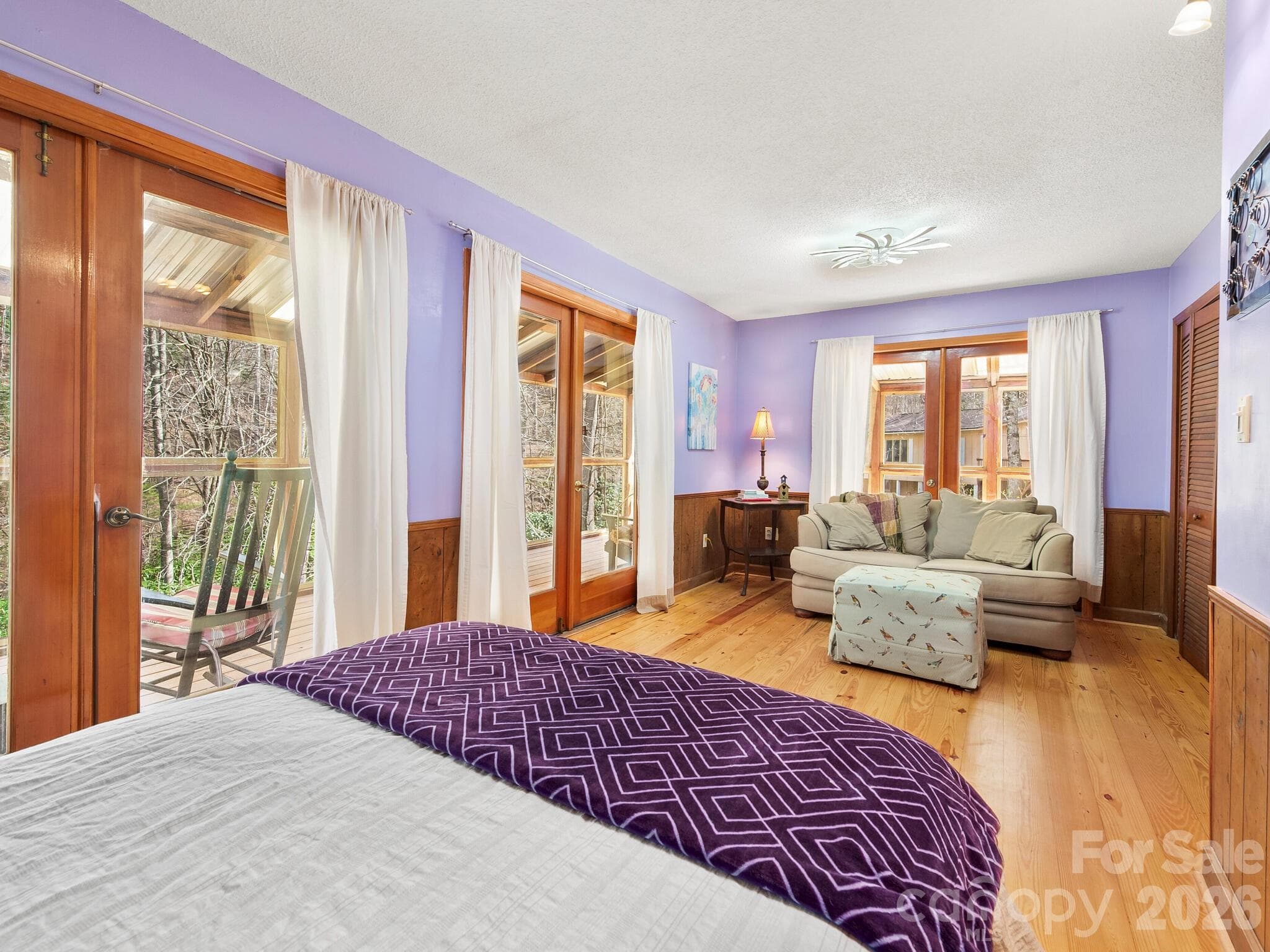 Single Family Residence at 70 Fox Run, Hot Springs, photo 15 of 29