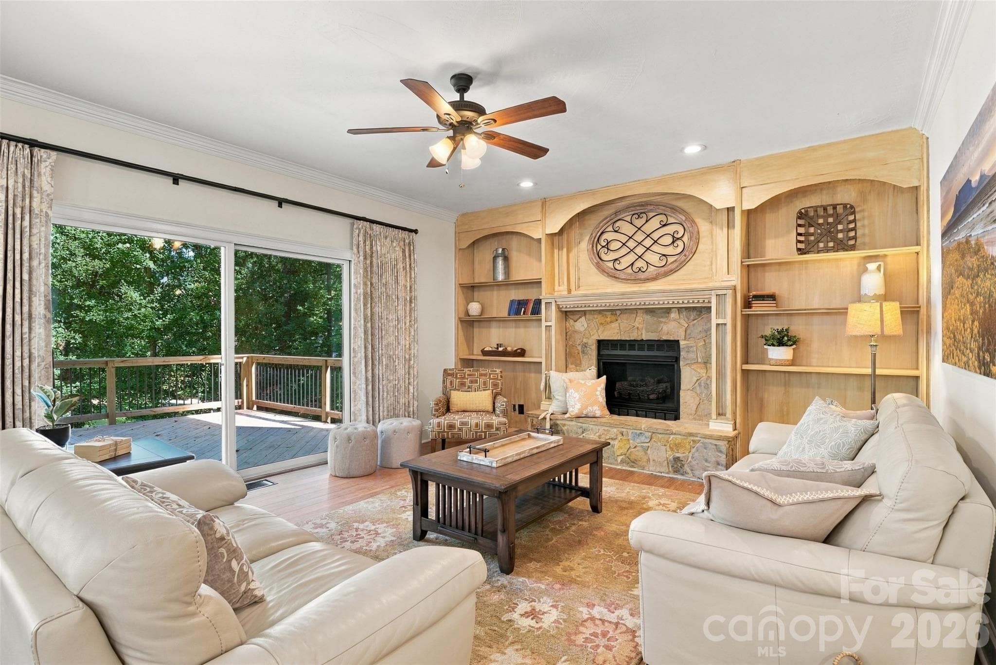 Single Family Residence at 273 S Downs Way, Fort Mill, photo 9 of 42