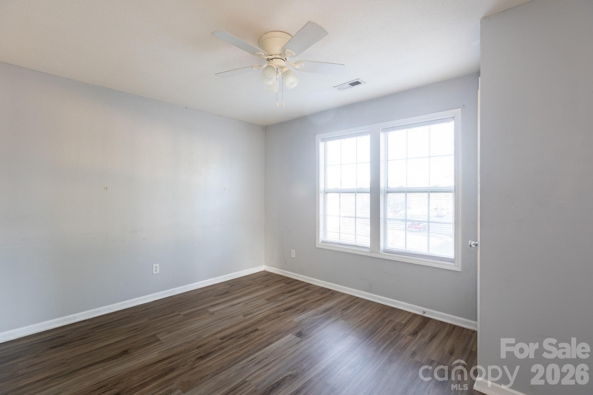 Single Family Residence at 1521 Hyacinth Court, Charlotte, photo 19 of 23