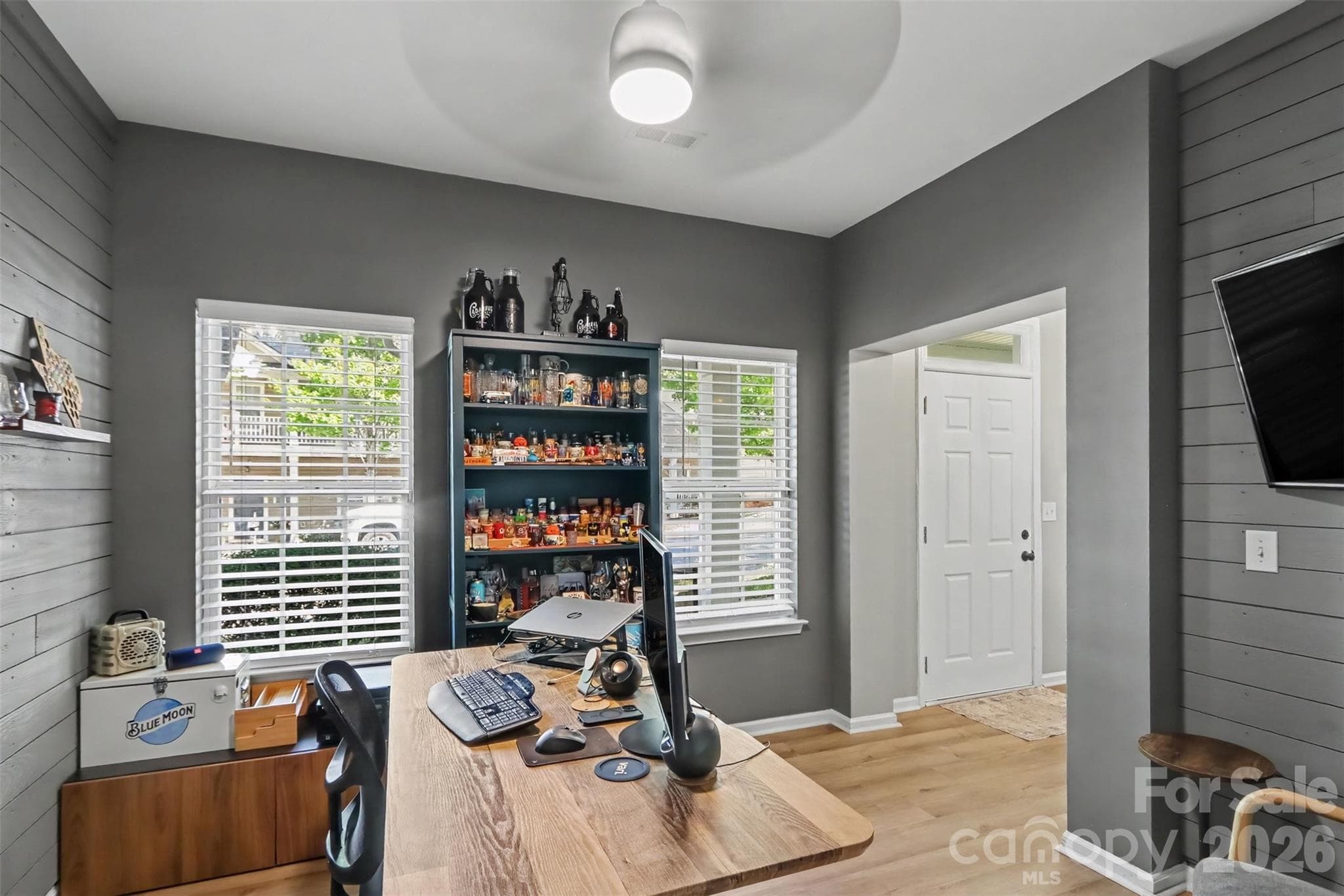 Single Family Residence at 11122 Aprilia Lane, Cornelius, photo 14 of 26
