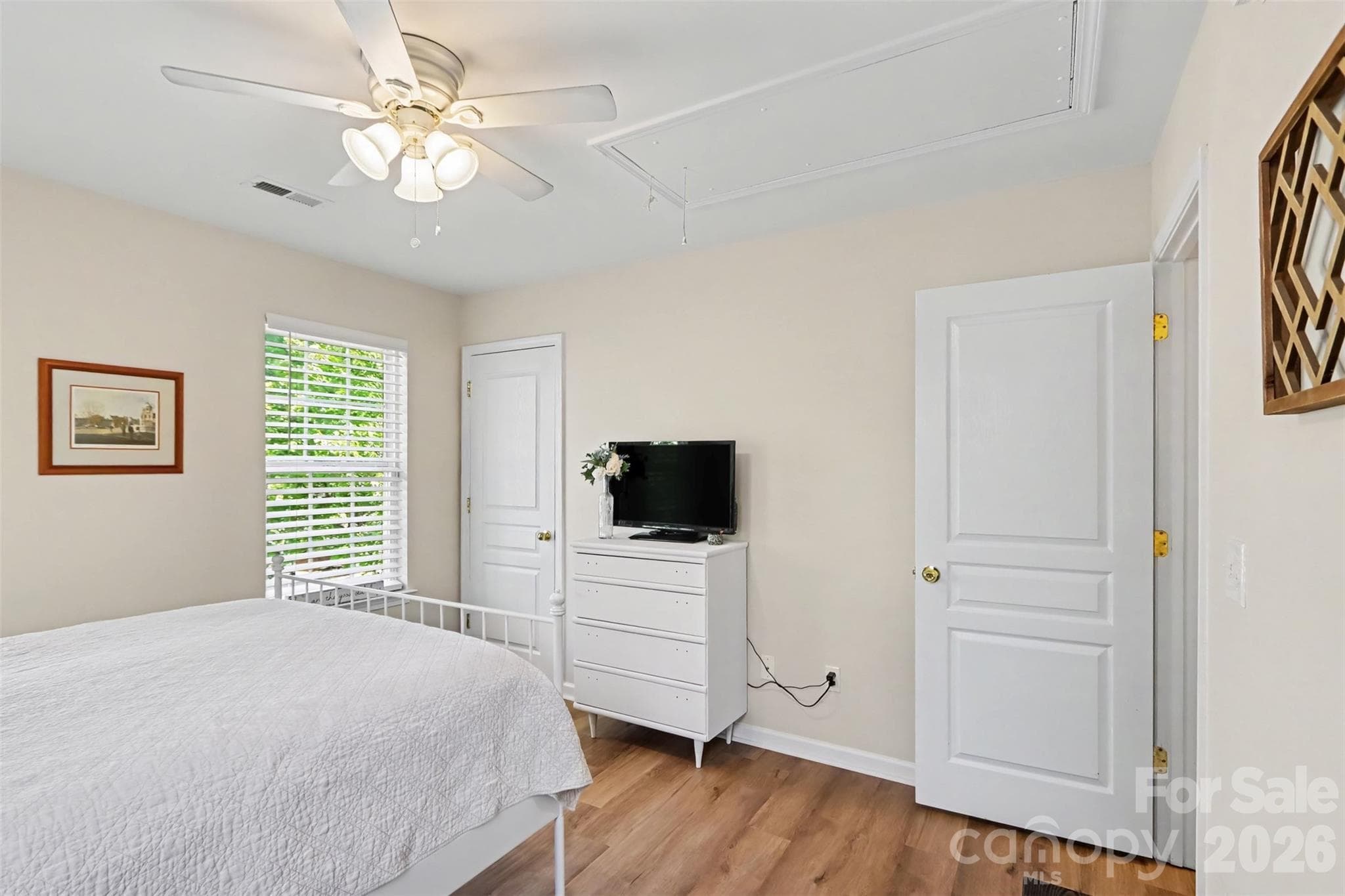 Single Family Residence at 11122 Aprilia Lane, Cornelius, photo 22 of 26
