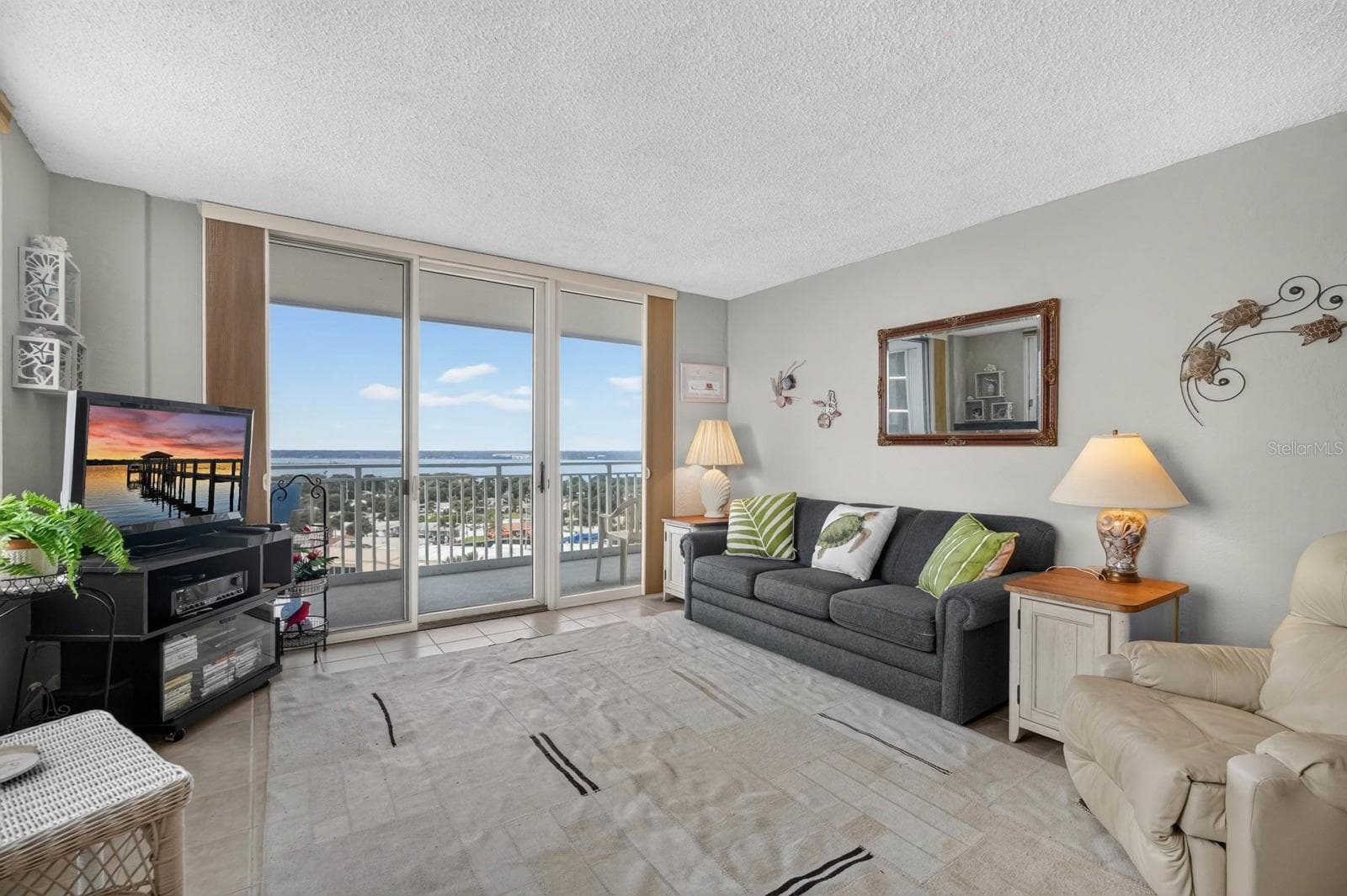 Condominium at 3047 S ATLANTIC AVE #J010, DAYTONA BEACH SHORES, photo 5 of 41
