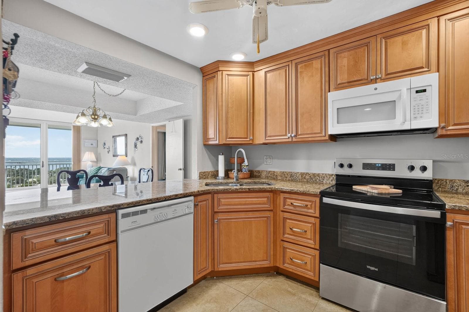 Condominium at 3047 S ATLANTIC AVE #J010, DAYTONA BEACH SHORES, photo 11 of 41