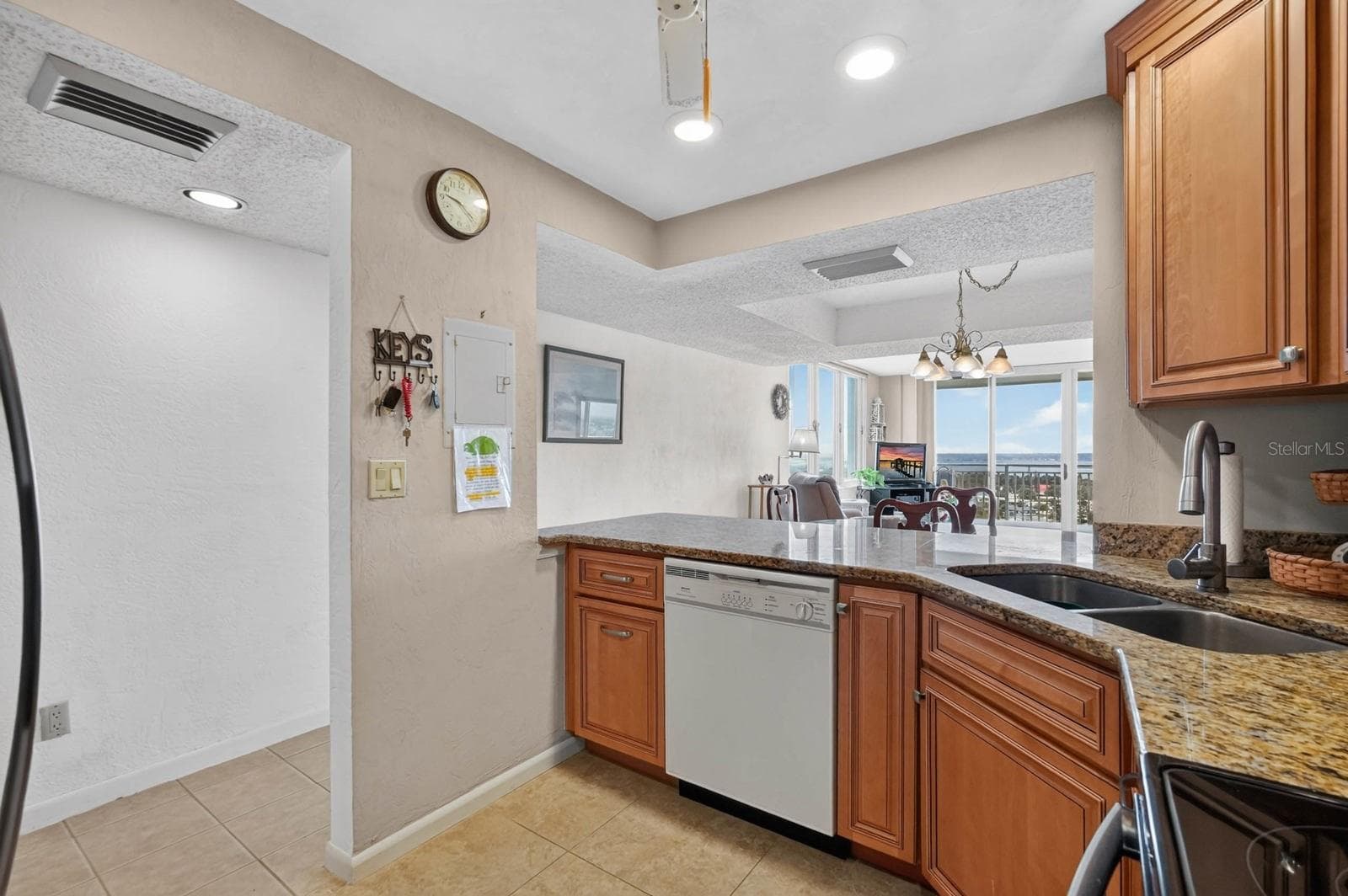 Condominium at 3047 S ATLANTIC AVE #J010, DAYTONA BEACH SHORES, photo 12 of 41