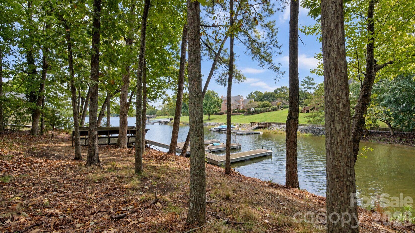 Single Family Residence at 2055 Tiger Paw Lane, York, photo 41 of 48