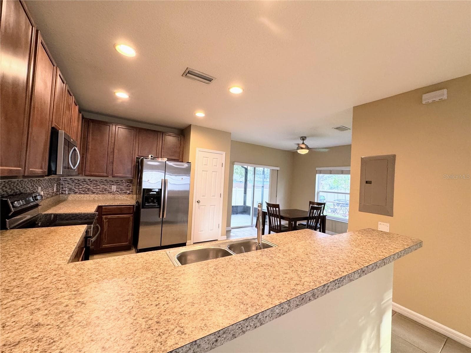 Kitchen & Dining - 6703 46TH LN N, PINELLAS PARK