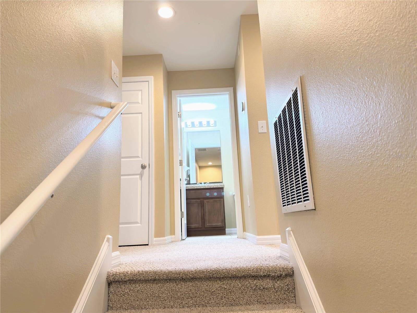 Townhouse at 6703 46TH LN N, PINELLAS PARK, photo 17 of 31