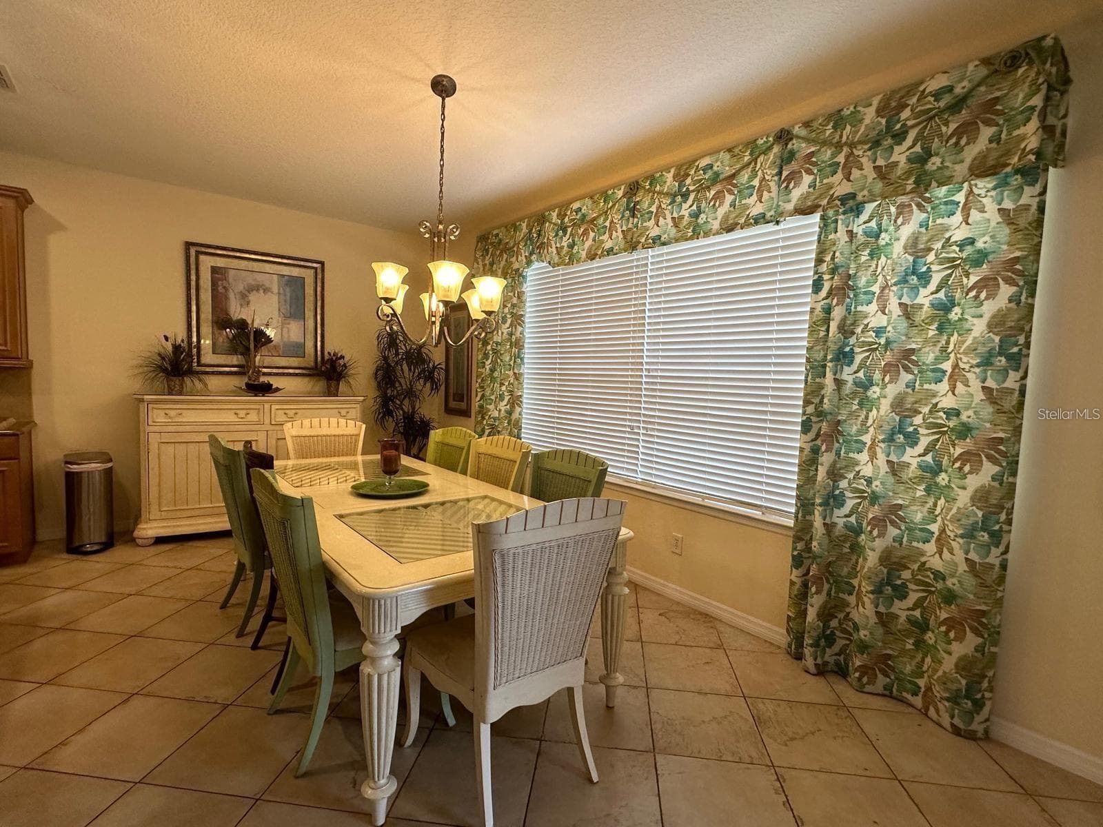 Single Family Residence at 4520 STELLA ST, KISSIMMEE, photo 9 of 29