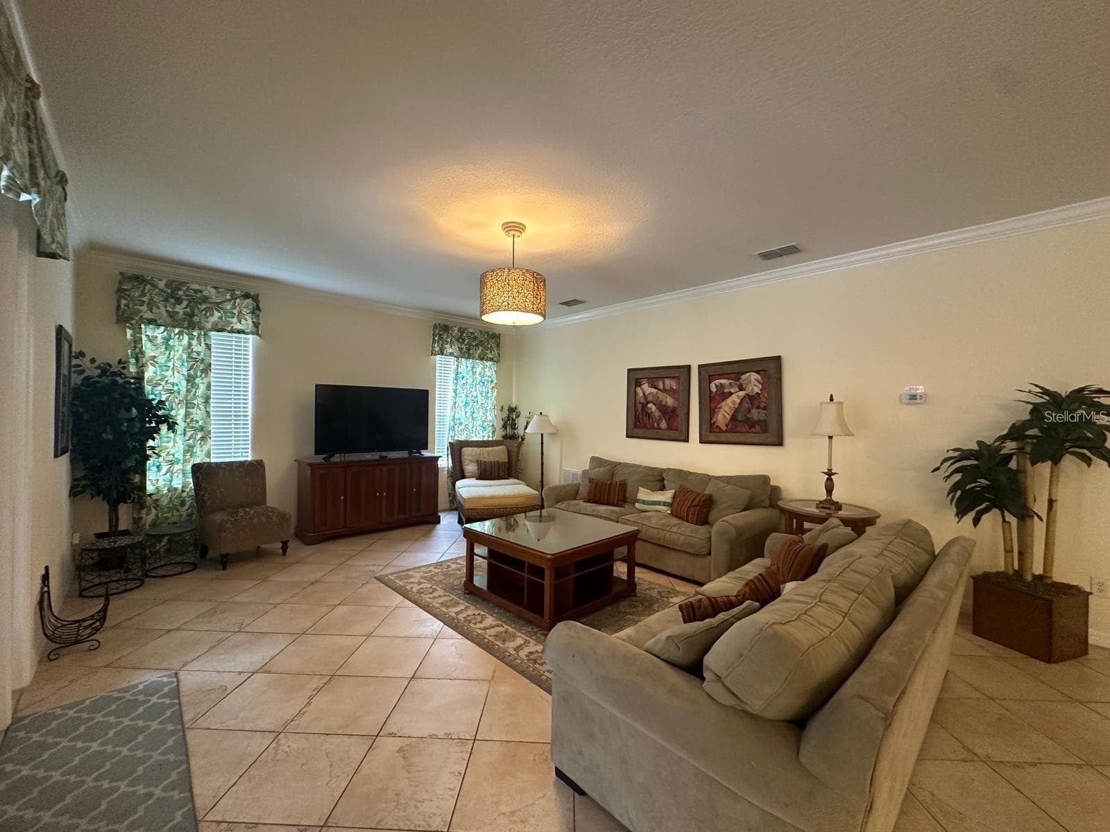 Single Family Residence at 4520 STELLA ST, KISSIMMEE, photo 11 of 29