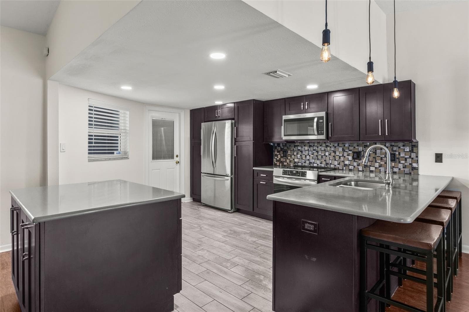 Single Family Residence at 7892 SUNDOWN DR N, ST PETERSBURG, photo 24 of 56