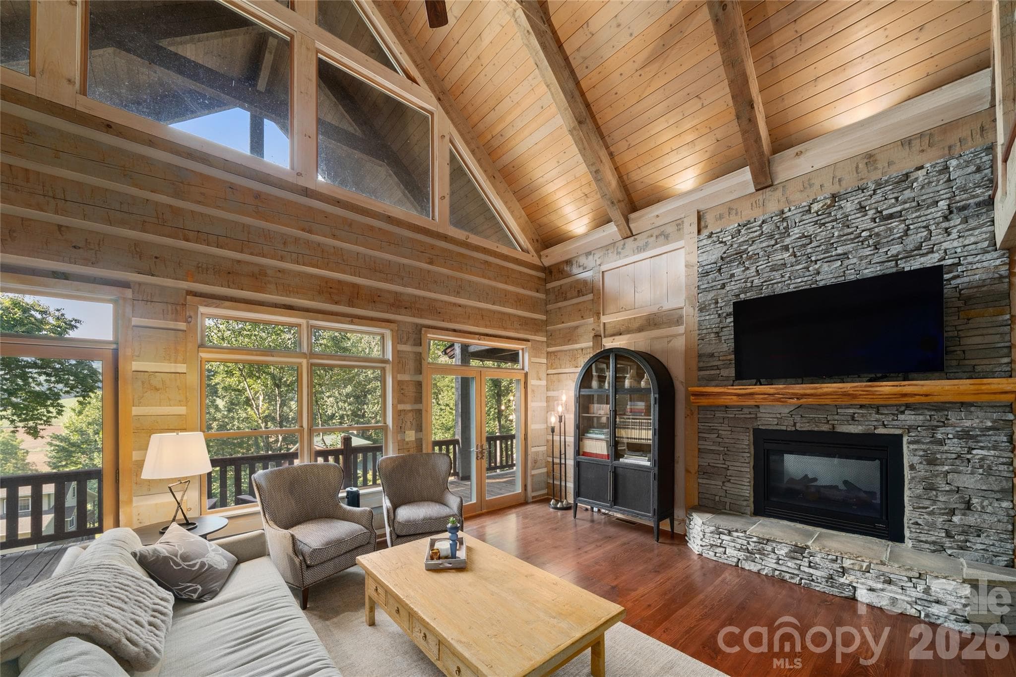 Beautiful stone covered fireplace - Waynesville