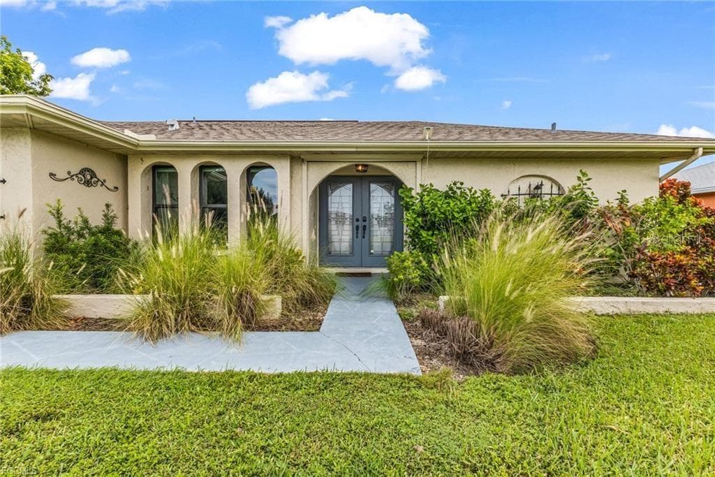 Single Family Residence at 216 SE 30TH TER, CAPE CORAL, photo 3 of 34