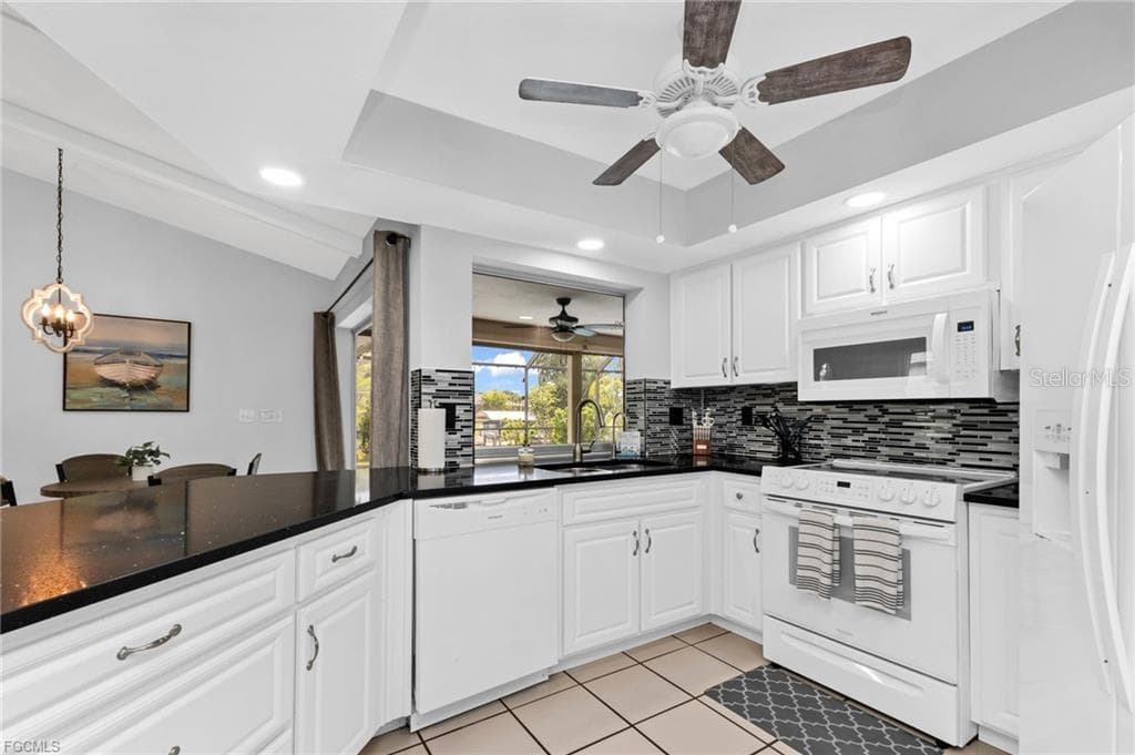 Single Family Residence at 216 SE 30TH TER, CAPE CORAL, photo 8 of 34