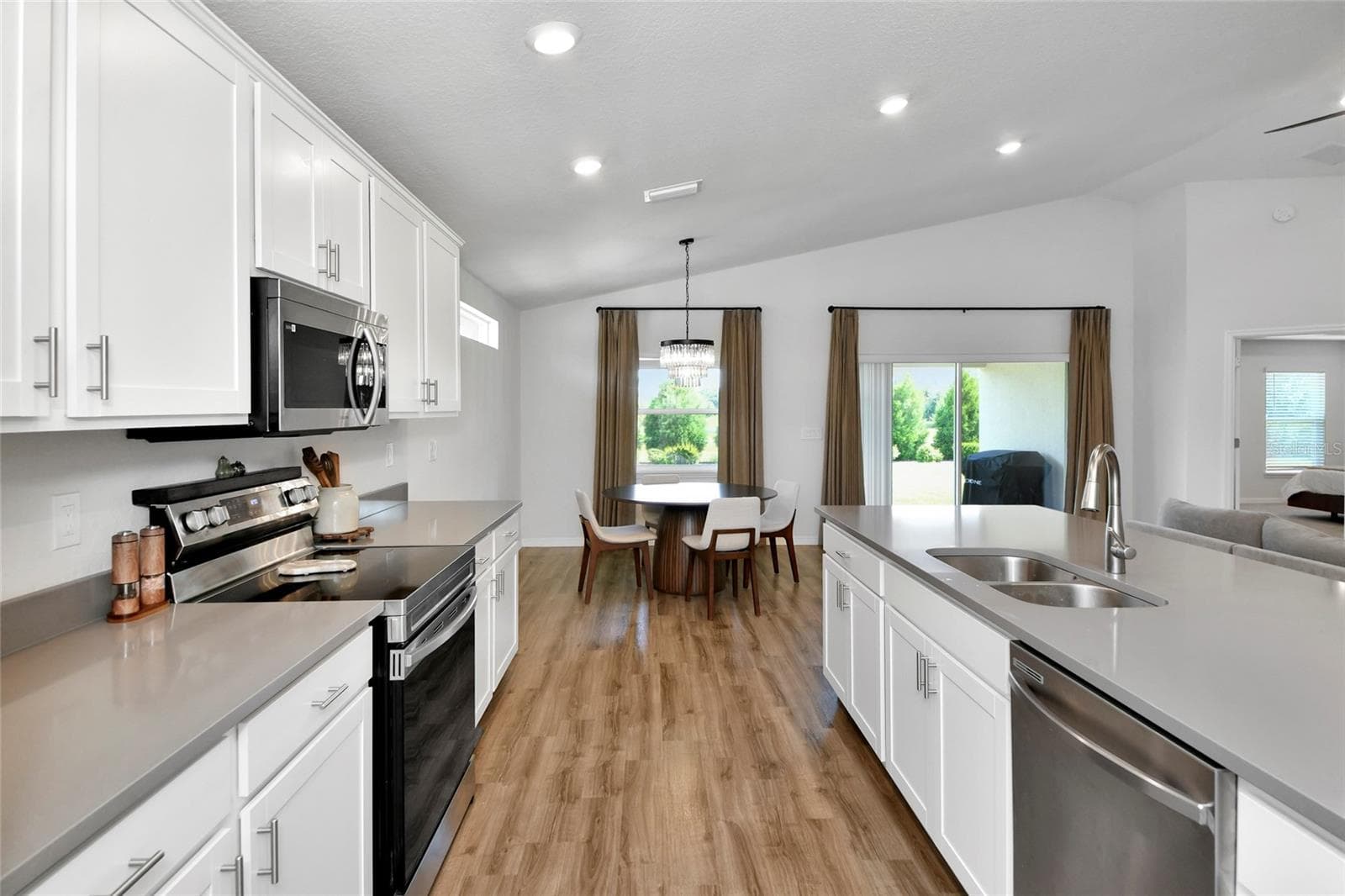 Single Family Residence at 6528 166TH PL E, PARRISH, photo 3 of 32