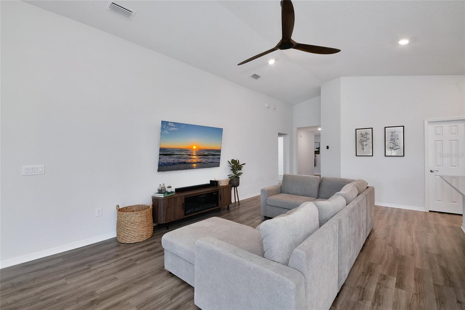 Single Family Residence at 6528 166TH PL E, PARRISH, photo 10 of 32