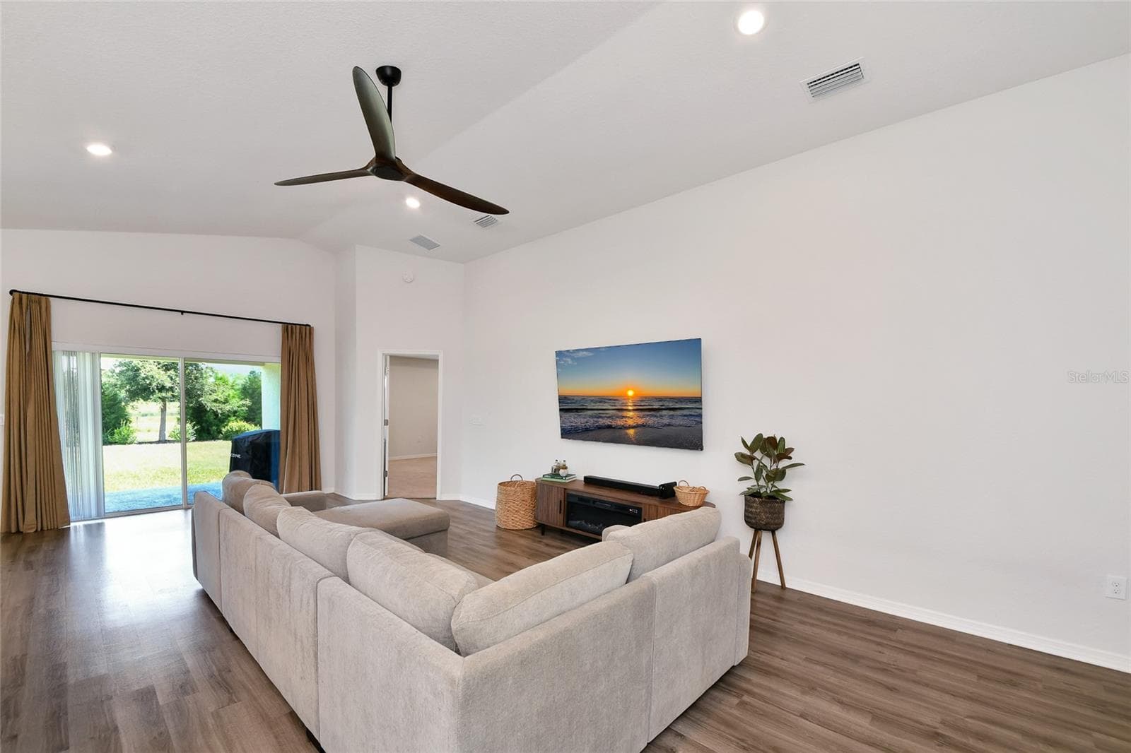 Single Family Residence at 6528 166TH PL E, PARRISH, photo 12 of 32