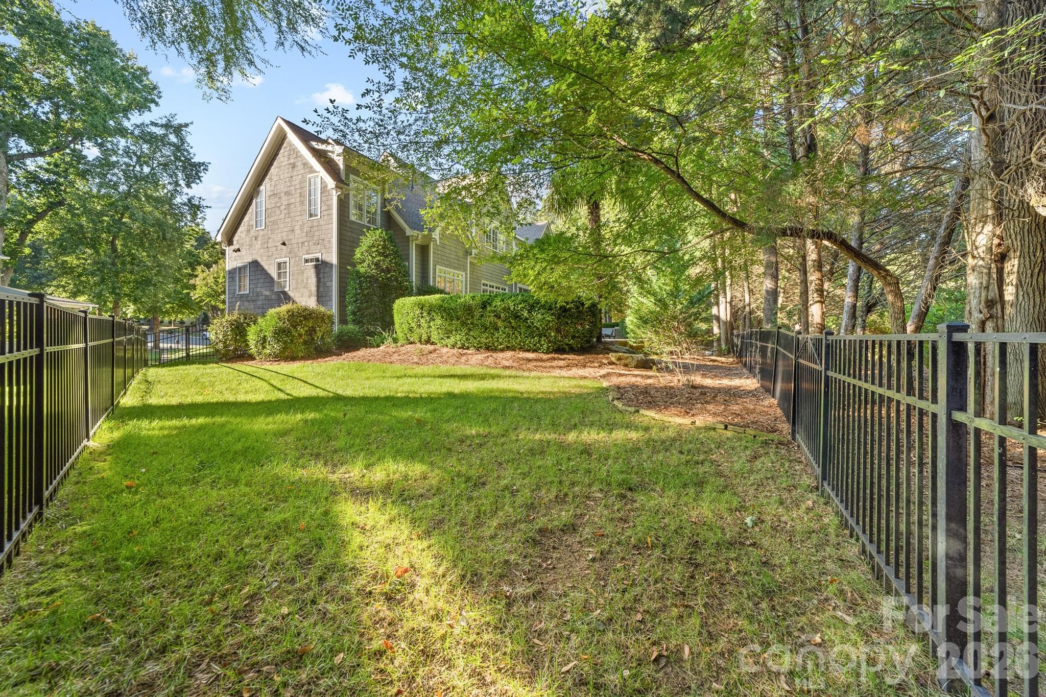 Single Family Residence at 13812 Penick Place, Davidson, photo 21 of 31