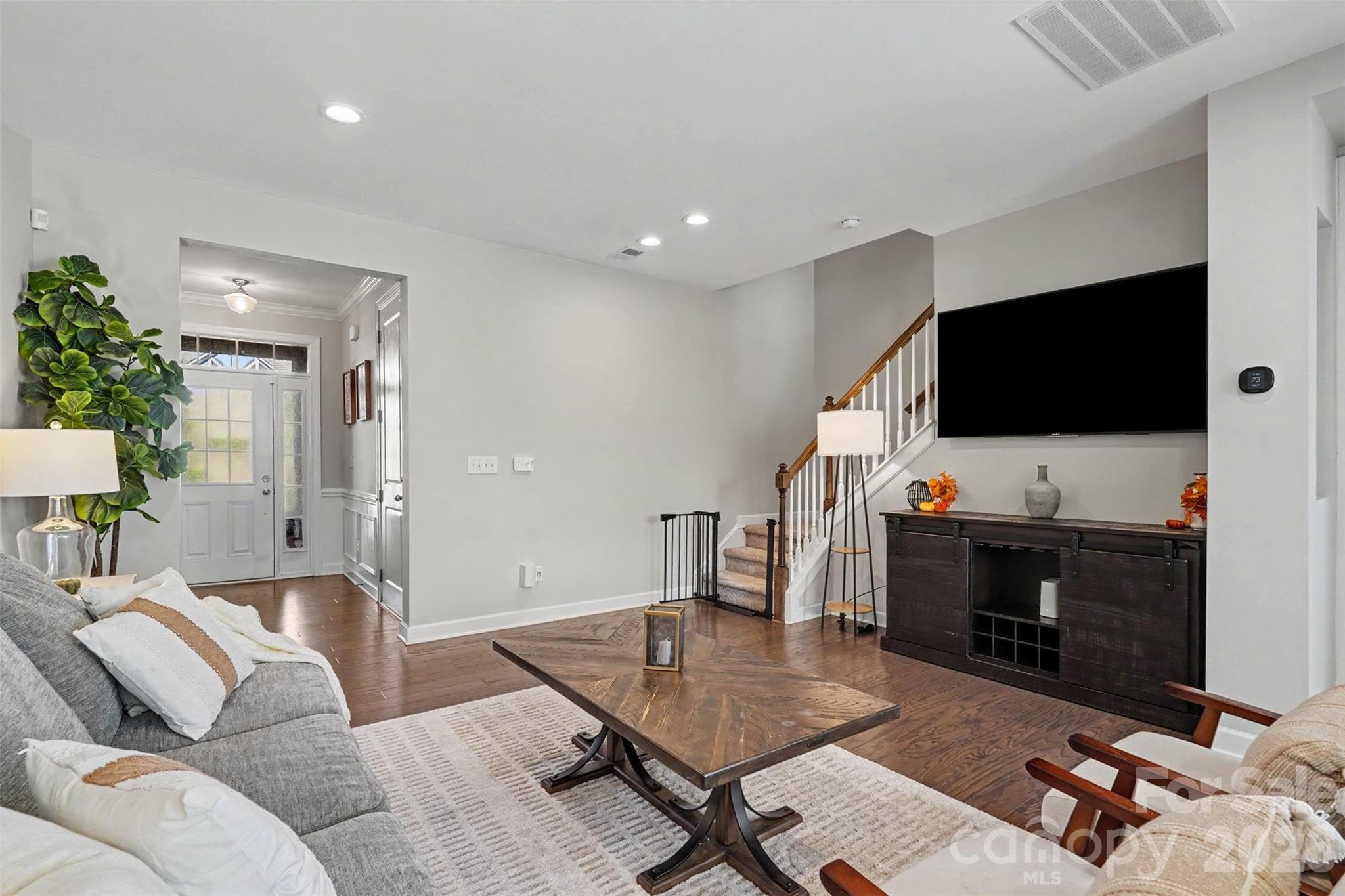 Townhouse at 5624 Garrow Glen Road, Charlotte, photo 5 of 28
