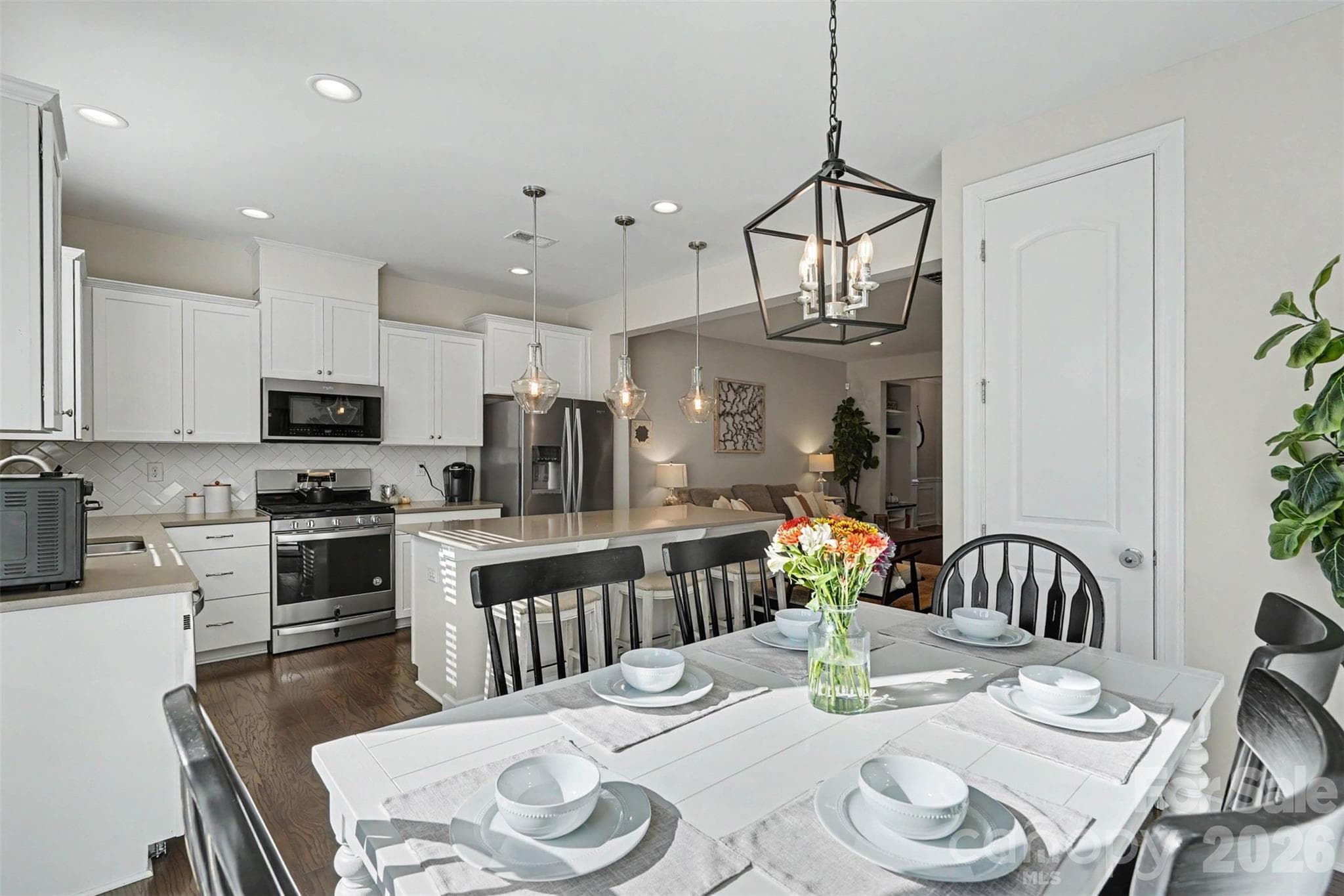 Townhouse at 5624 Garrow Glen Road, Charlotte, photo 8 of 28