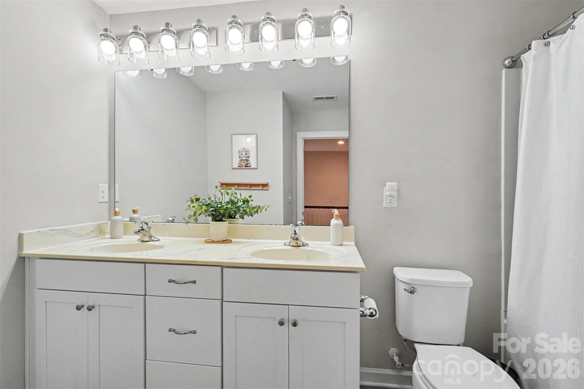 Townhouse at 5624 Garrow Glen Road, Charlotte, photo 19 of 28