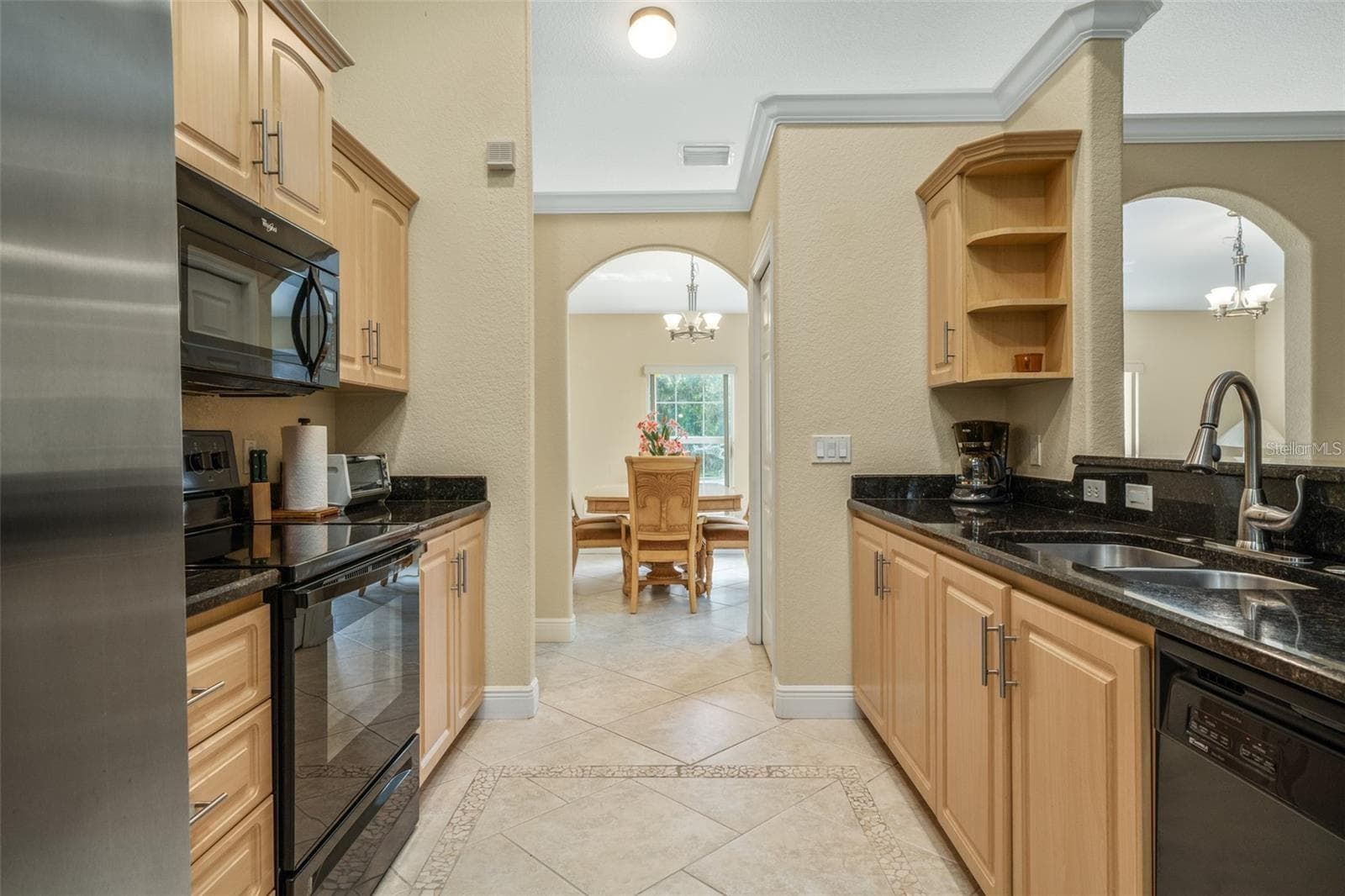 Single Family Residence at 3931 HARLANDO AVE, SEBRING, photo 5 of 48