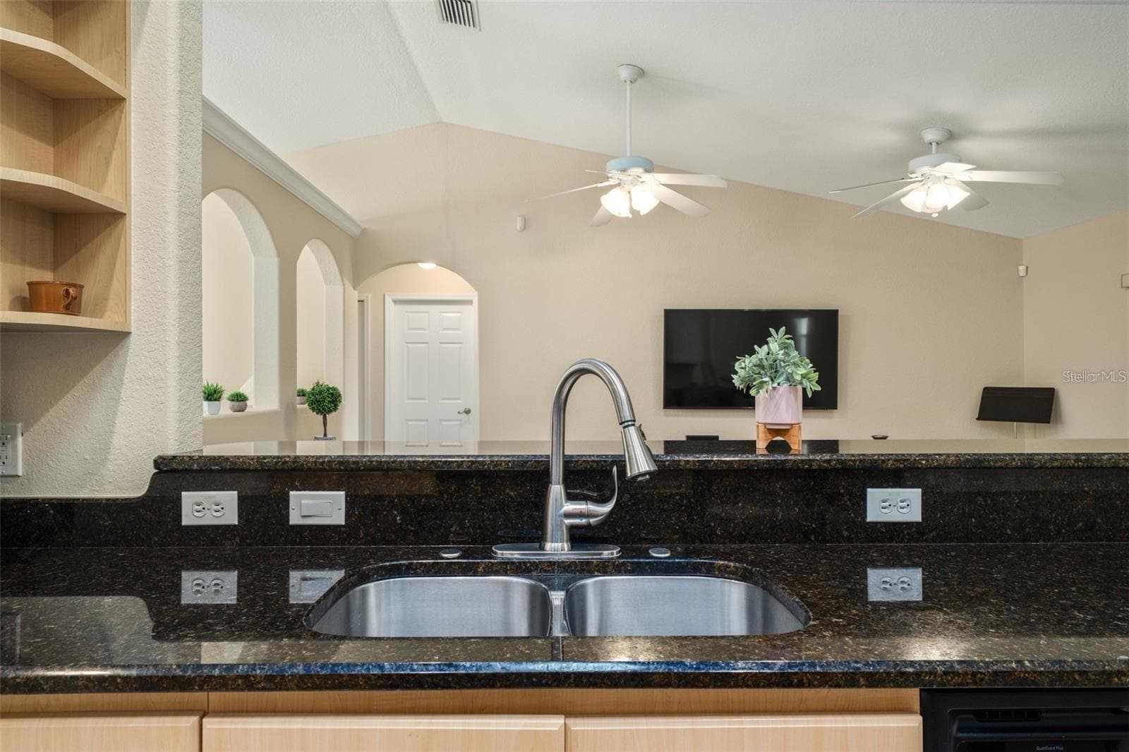 Single Family Residence at 3931 HARLANDO AVE, SEBRING, photo 12 of 48