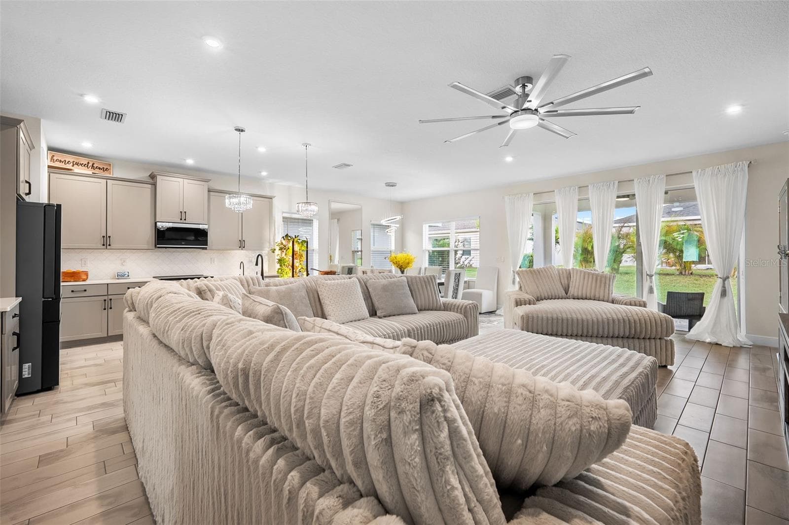 Single Family Residence at 6252 HIDDEN BRANCH DR, APOLLO BEACH, photo 23 of 64