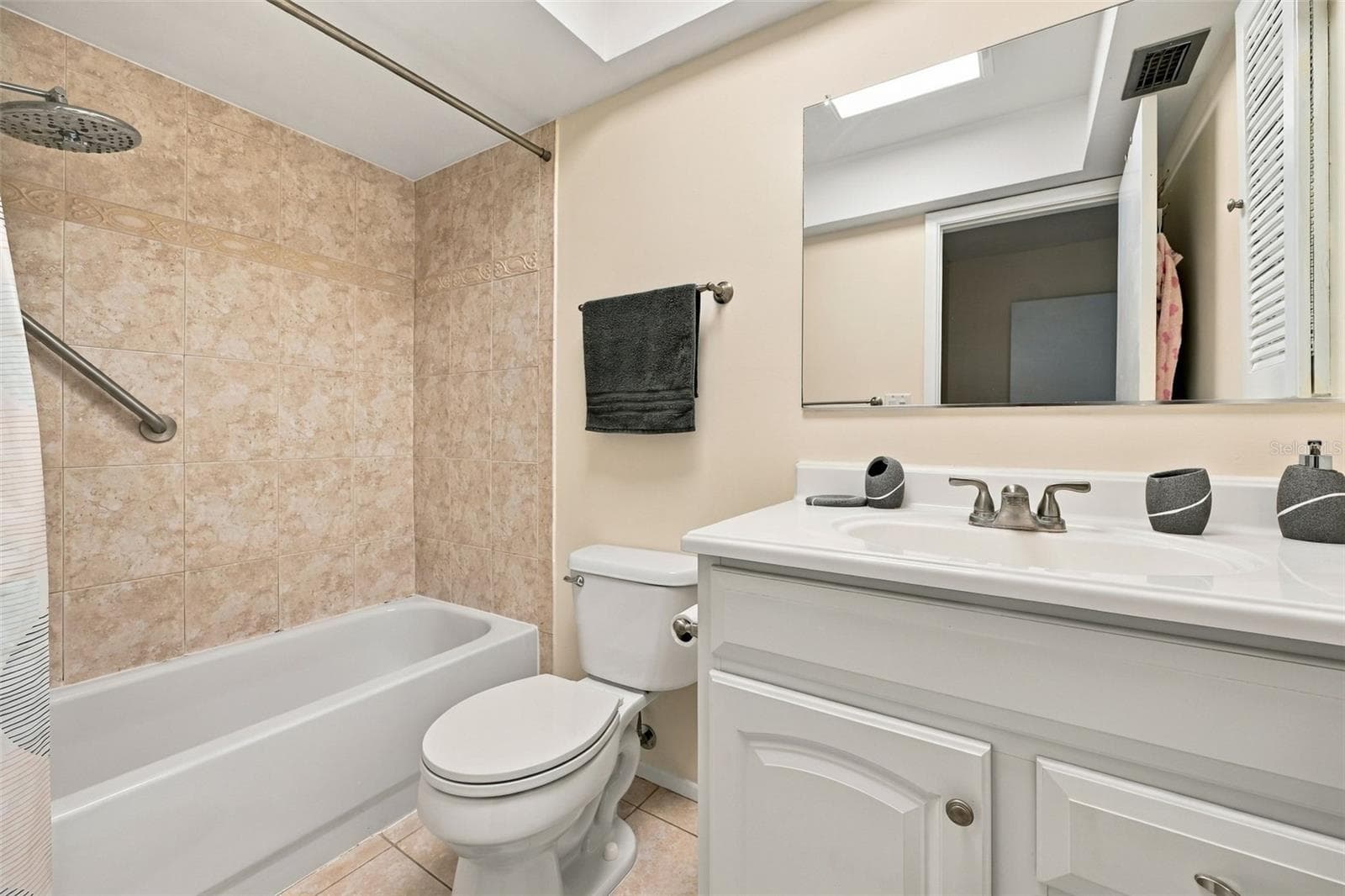Villa at 1619 WHITHORN PL #B, PALM HARBOR, photo 24 of 60