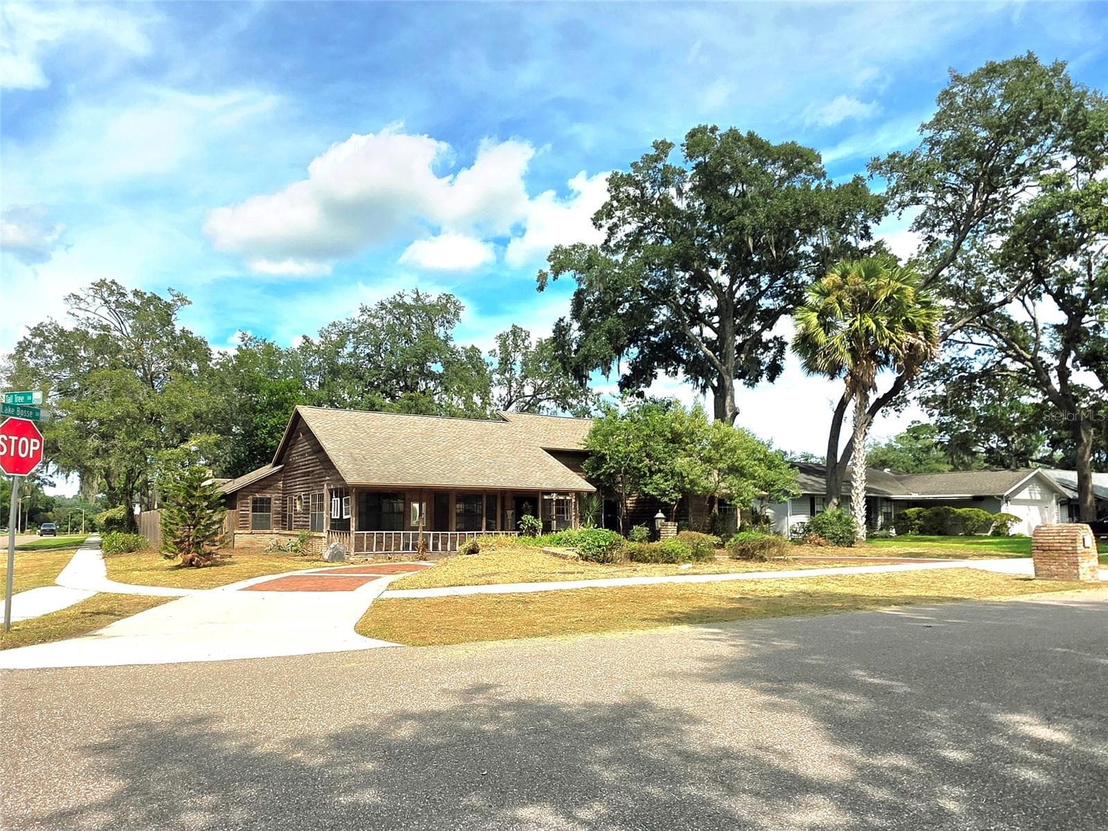 Single Family Residence at 4231 TALL TREE DR, ORLANDO, photo 2 of 83