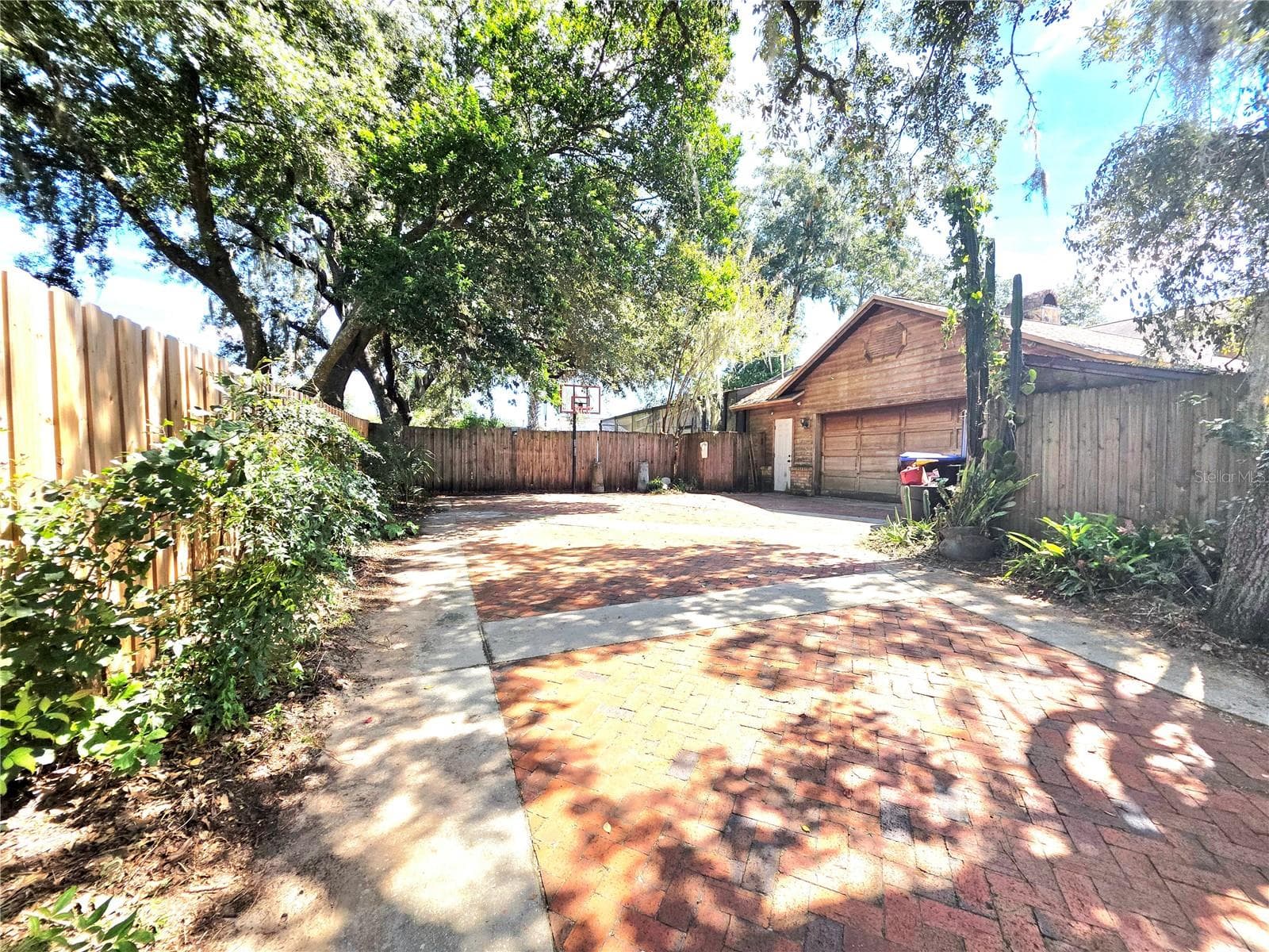 Single Family Residence at 4231 TALL TREE DR, ORLANDO, photo 17 of 83