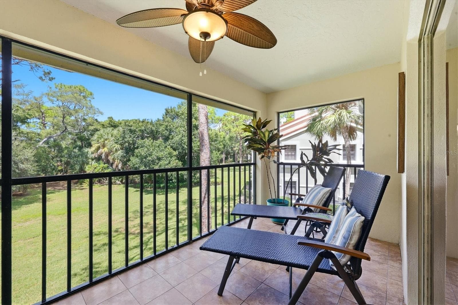 Condominium at 7768 FAIRWAY WOODS DR #1306, SARASOTA, photo 13 of 72