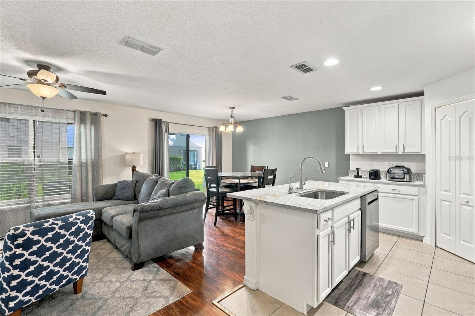 Townhouse at 6431 WINDSOR LAKES CIR, SANFORD, photo 11 of 34