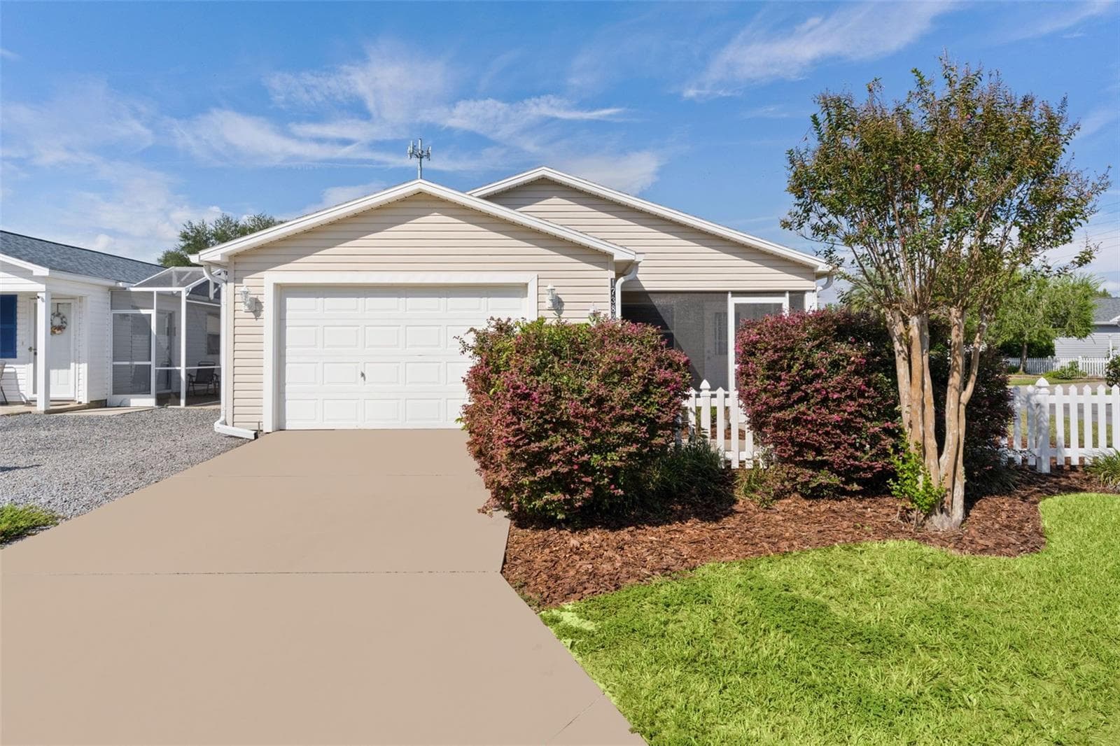 17382 SE 93RD RETFORD TER