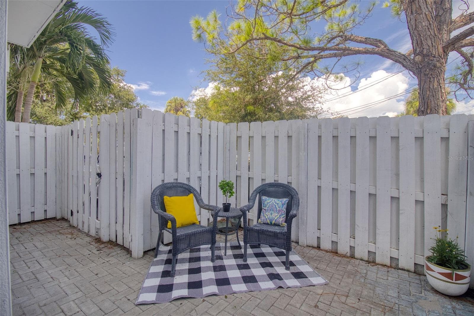 Townhouse at 3100 W PAUL AVE #2, TAMPA, photo 13 of 60