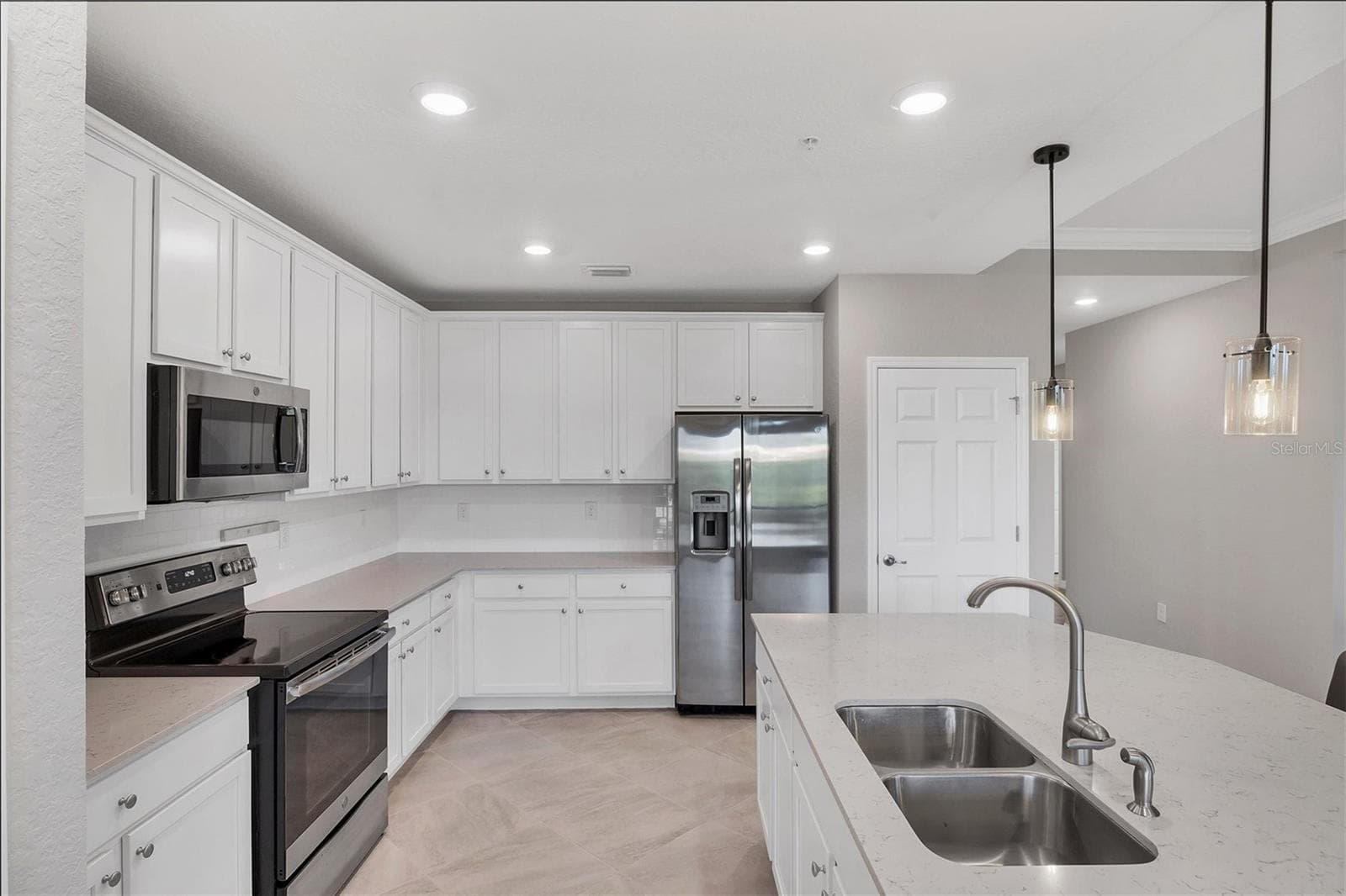 Condominium at 10063 CROOKED CREEK DR #101, VENICE, photo 16 of 56