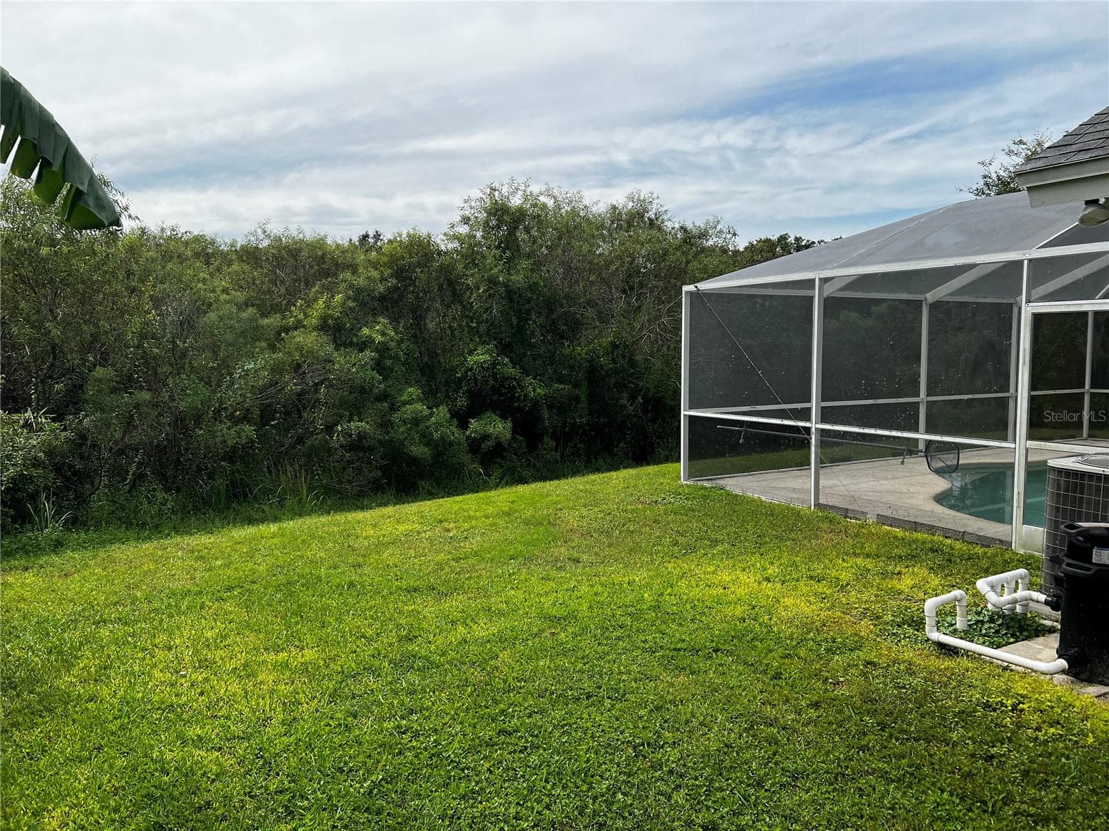 Single Family Residence at 27606 SKY LAKE CIR, WESLEY CHAPEL, photo 11 of 83
