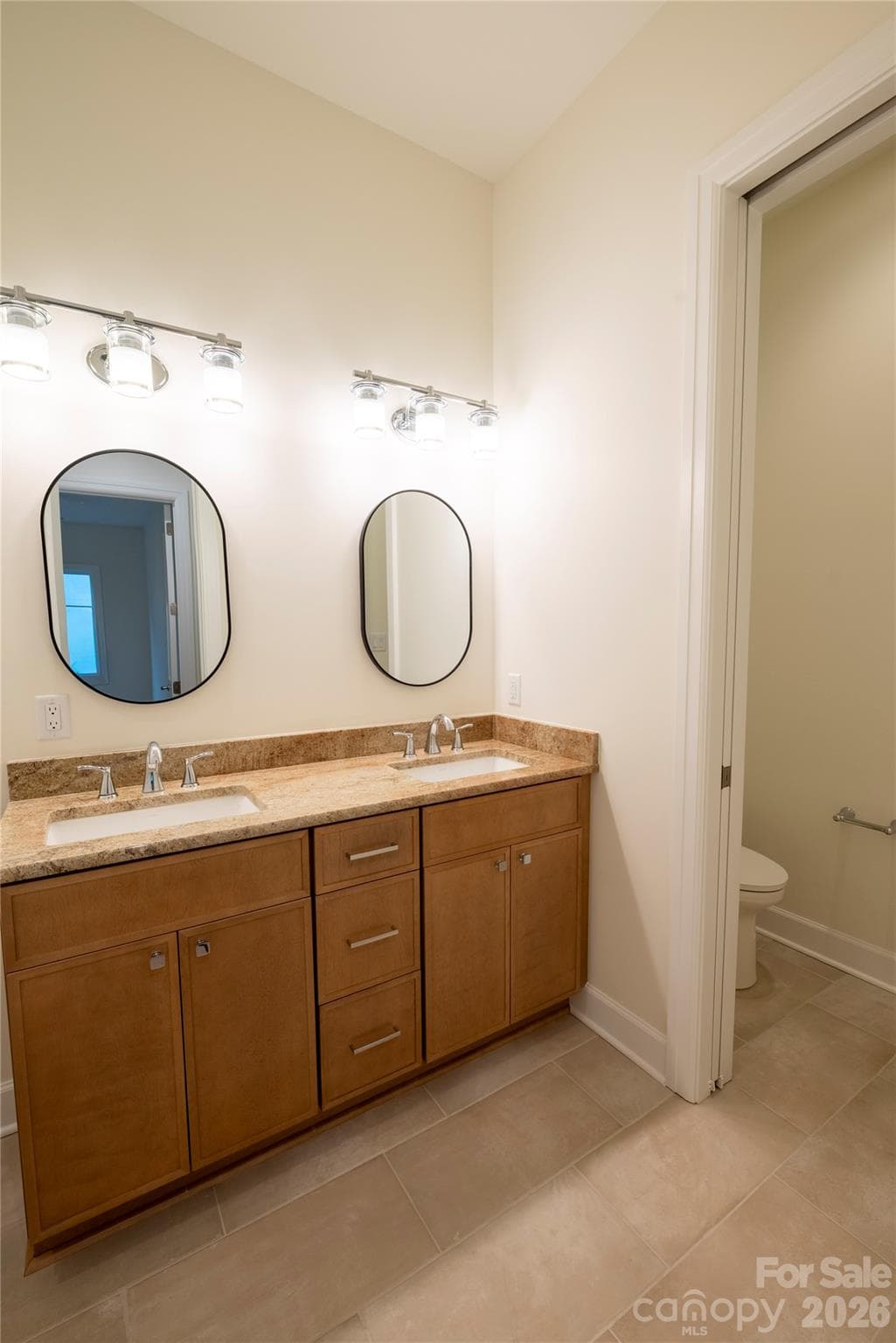 Guest Bathroom - Asheville