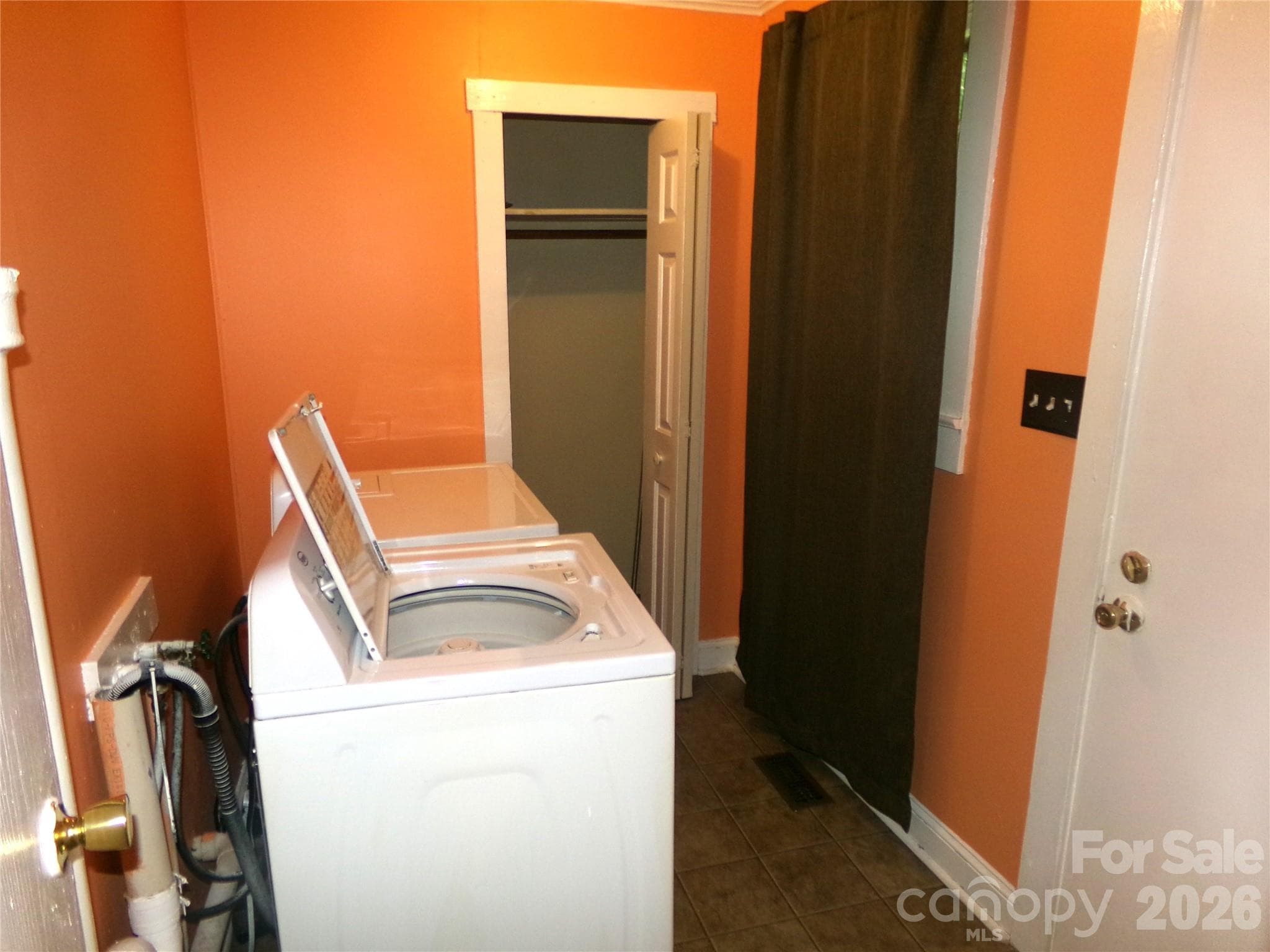 Single Family Residence at Albemarle, photo 24 of 46
