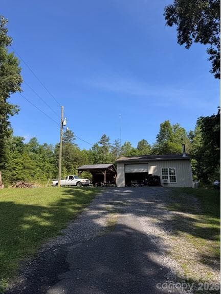 Shop building - 357 Pendergrass Road, York