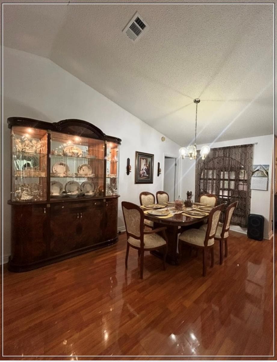 Single Family Residence at 10103 CHESHAM DR, ORLANDO, photo 7 of 36
